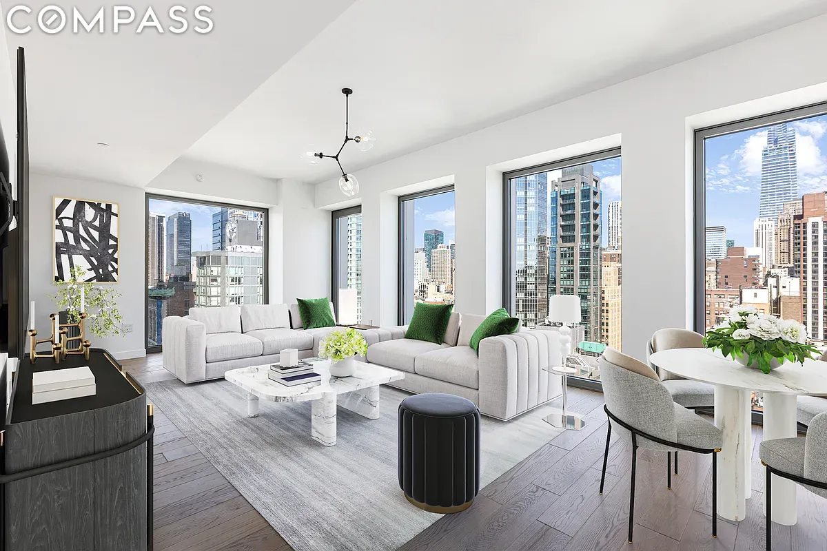 30 E 31st Street 28