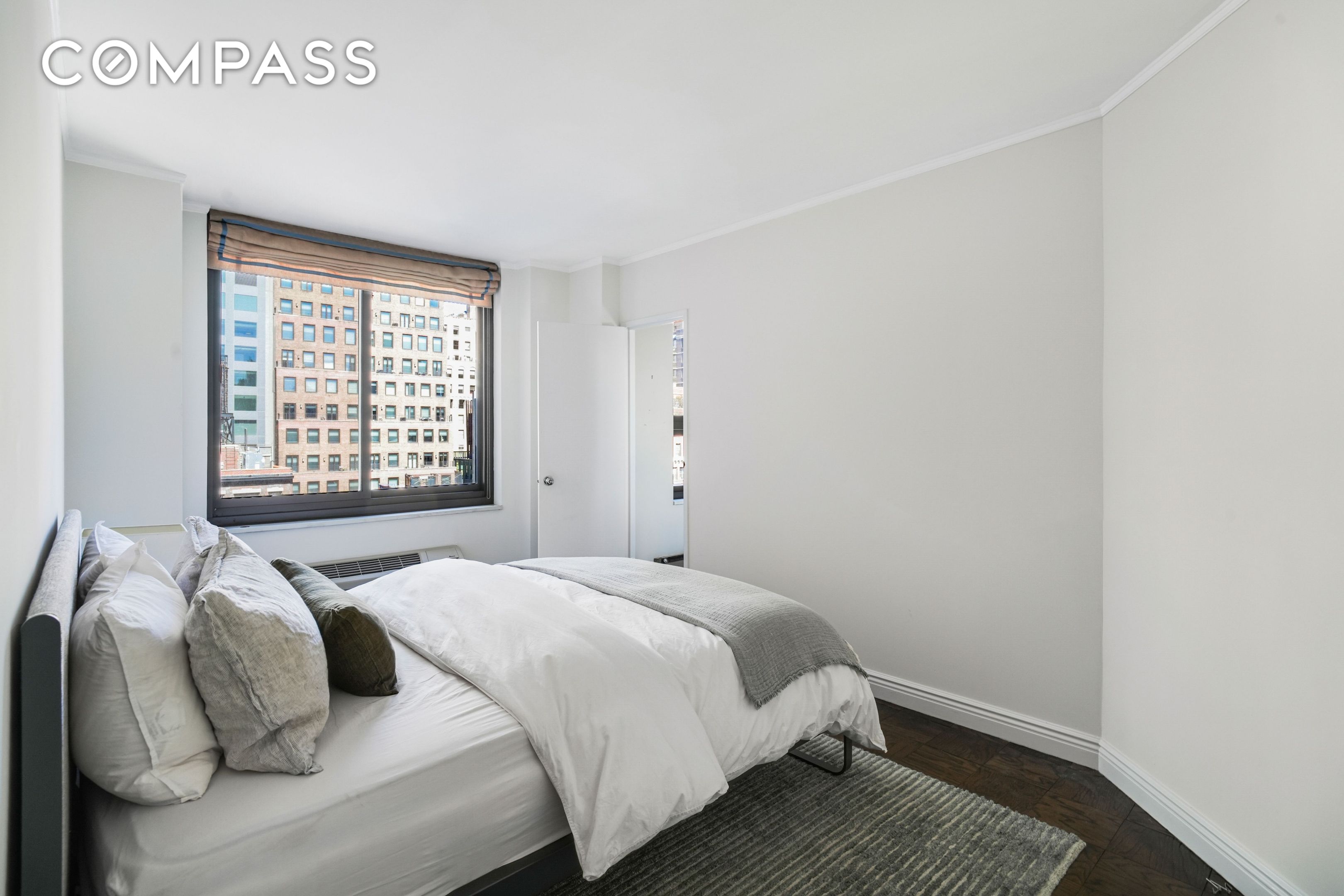 111 E 30th Street 11C