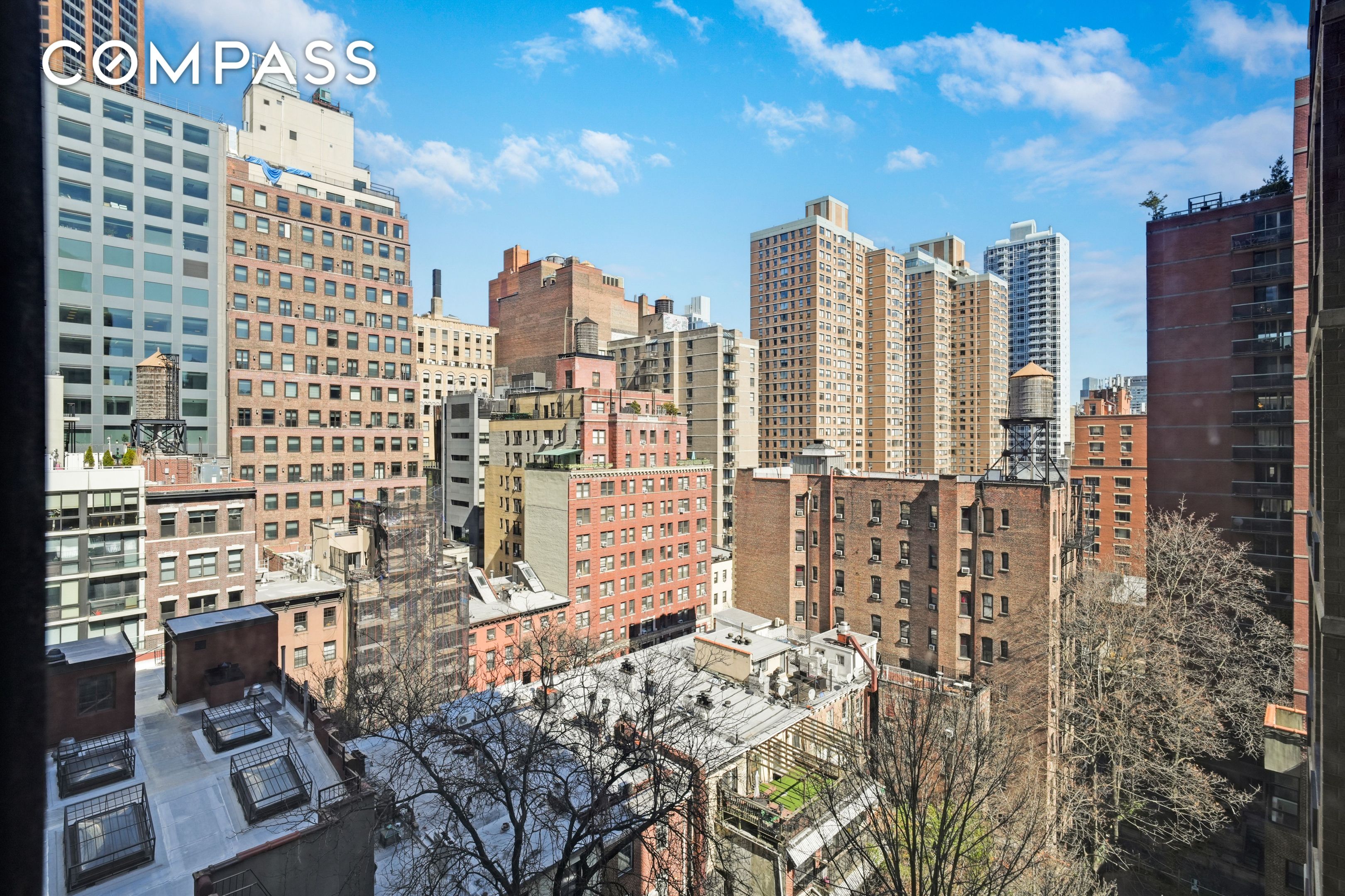 111 E 30th Street 11C