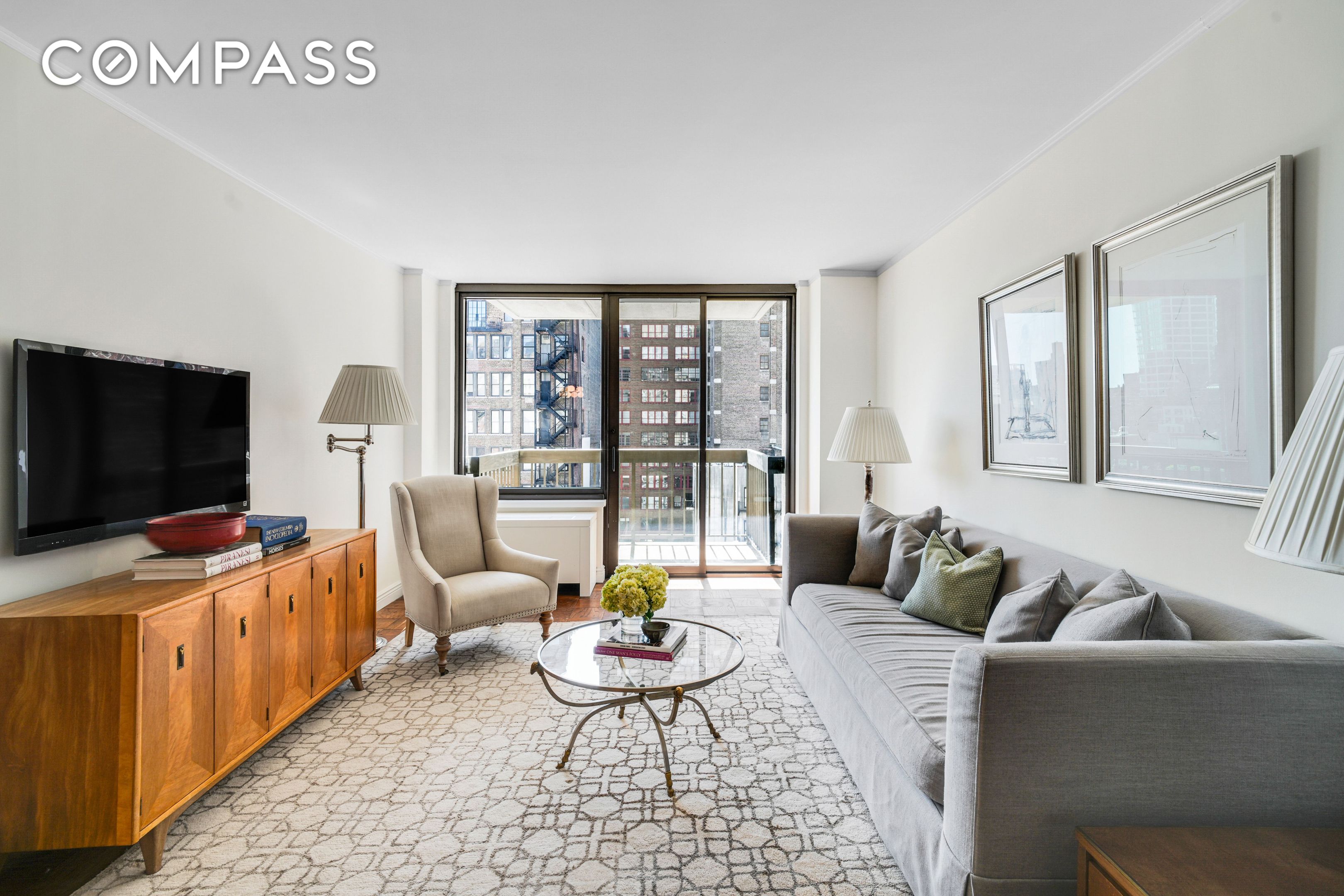 111 E 30th Street 11C