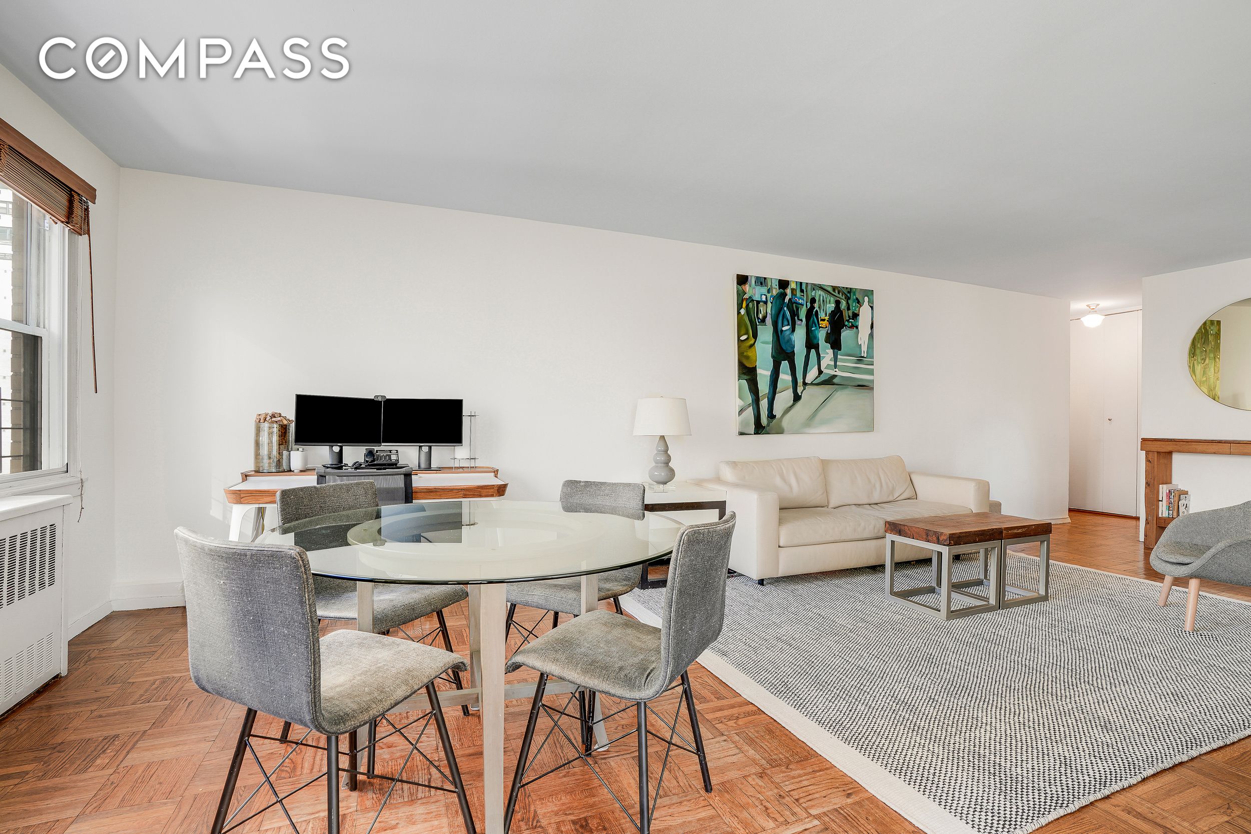 201 E 37th Street 11D