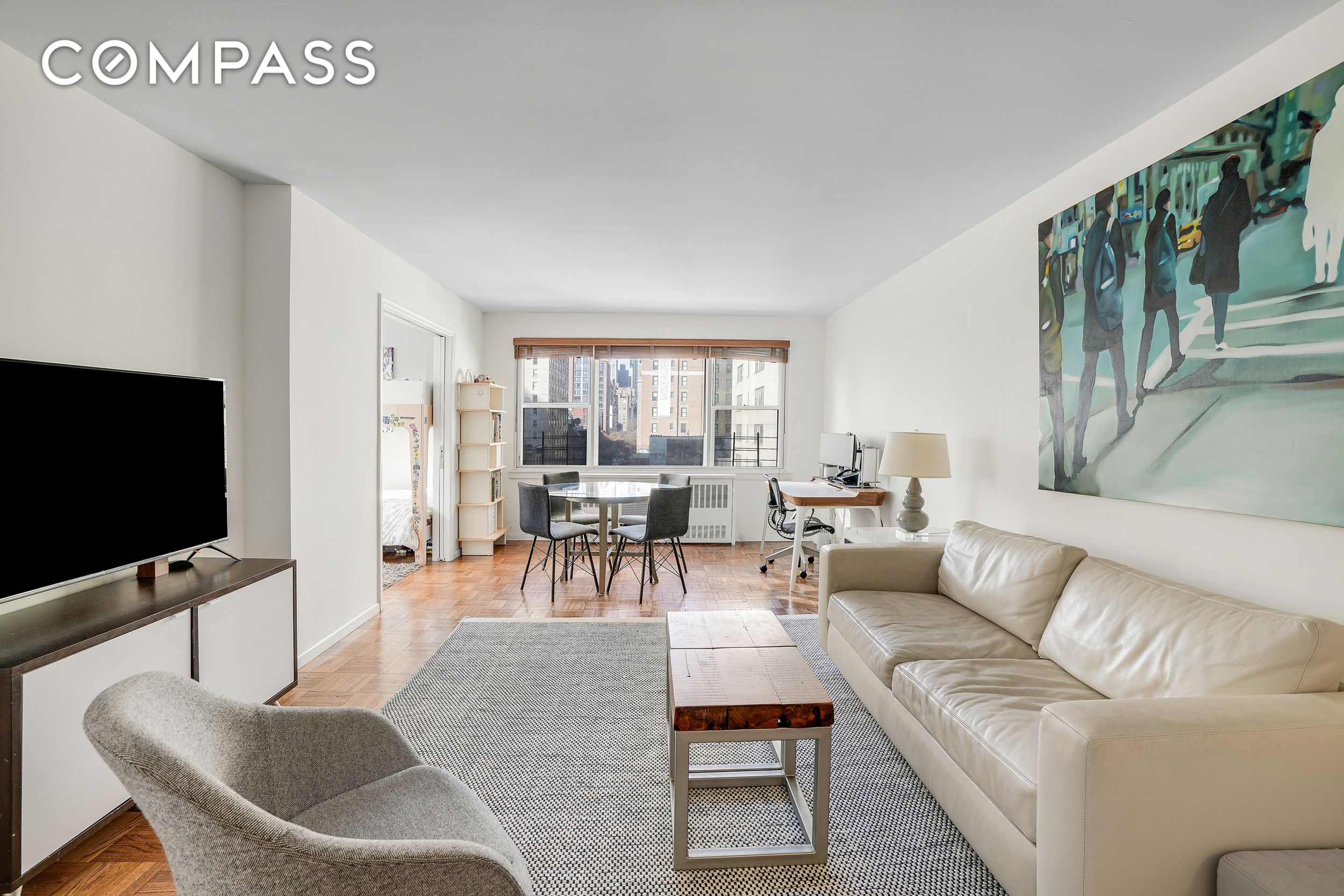 201 E 37th Street 11D