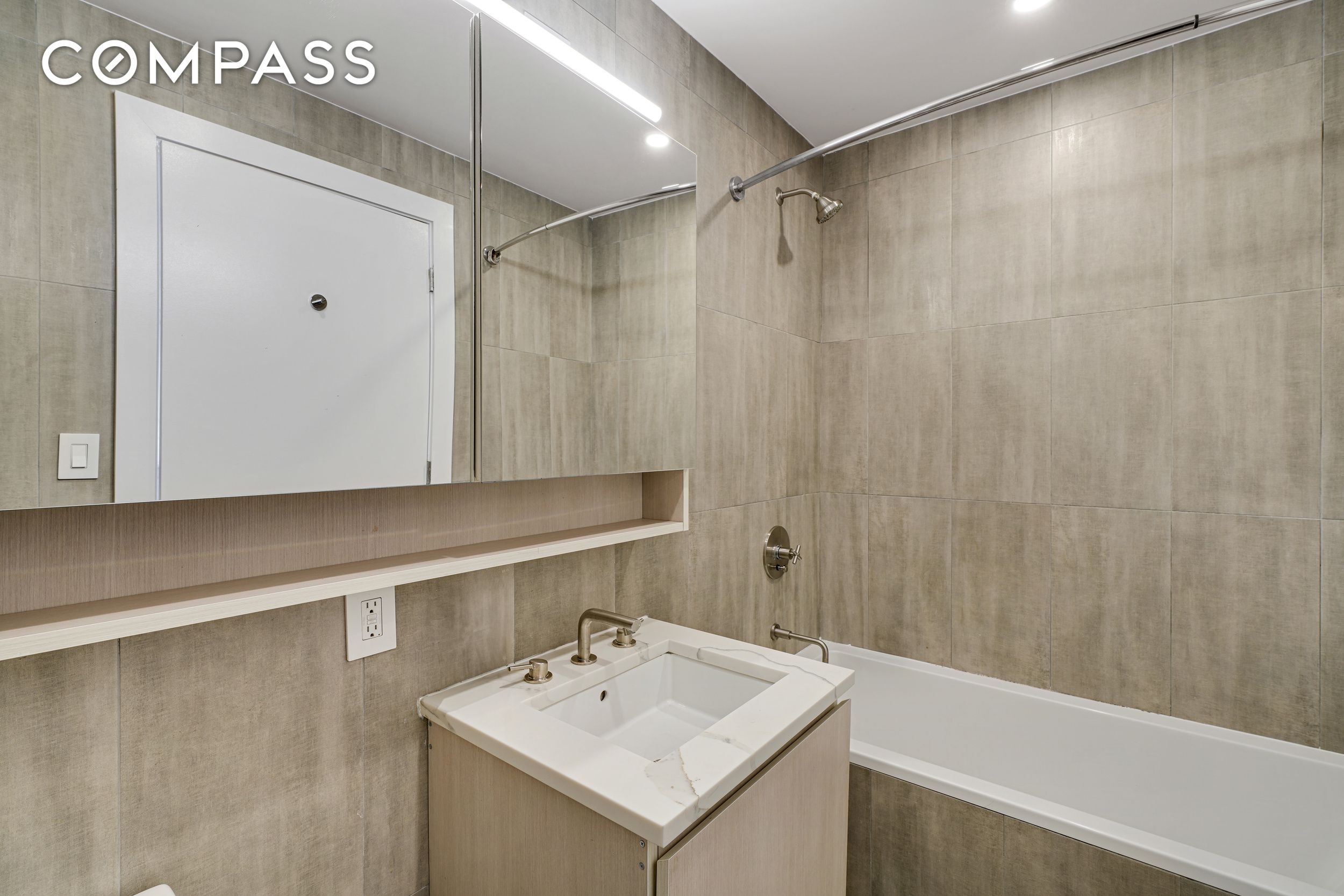 175 Spencer Street 6B