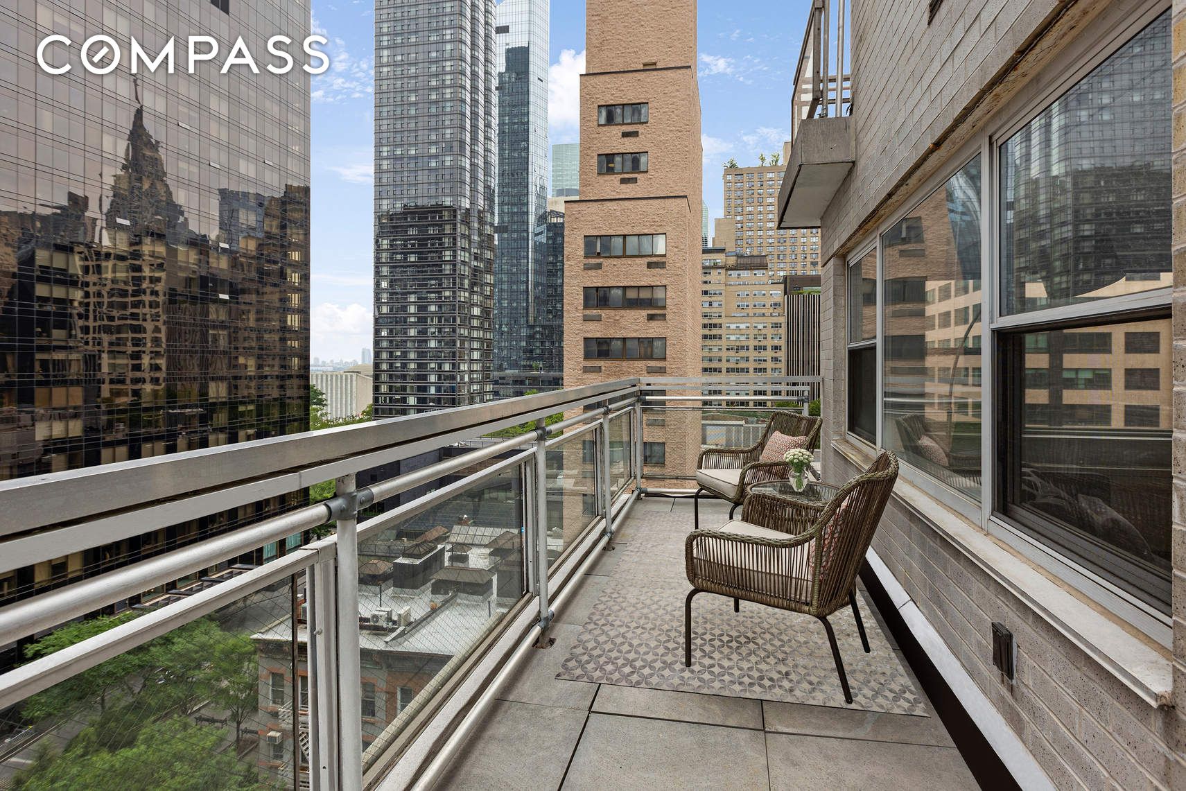 321 E 48th Street 14B