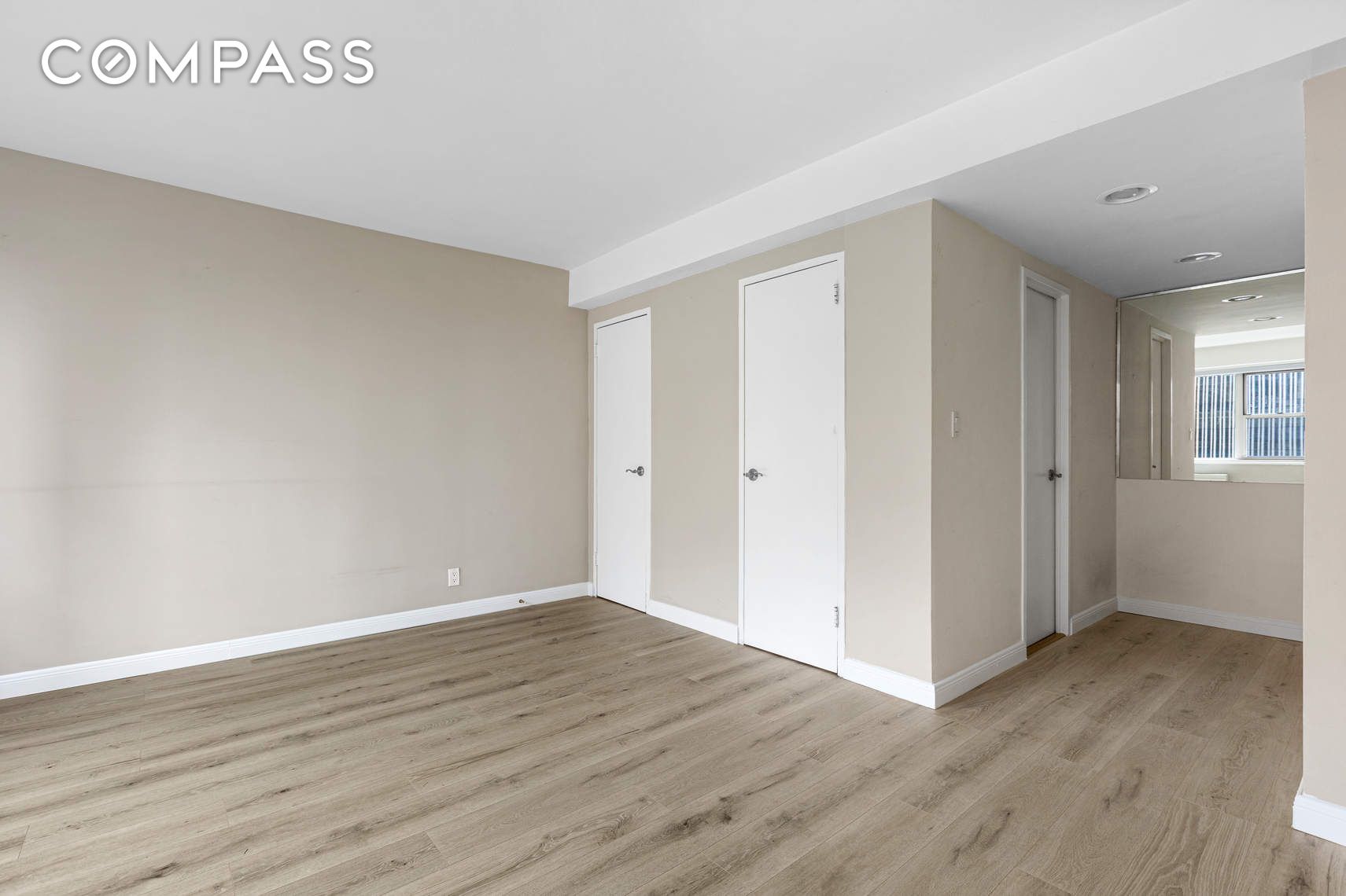 321 E 48th Street 14B