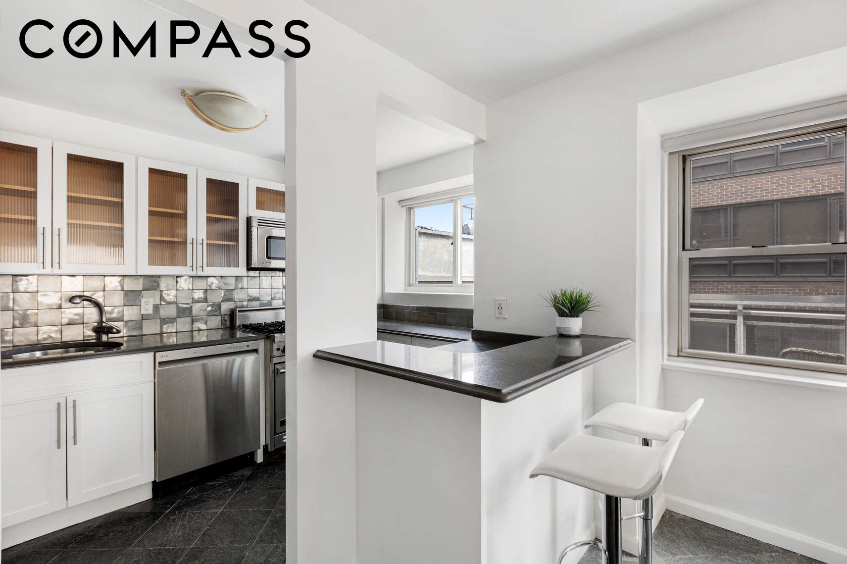 321 E 48th Street 14B