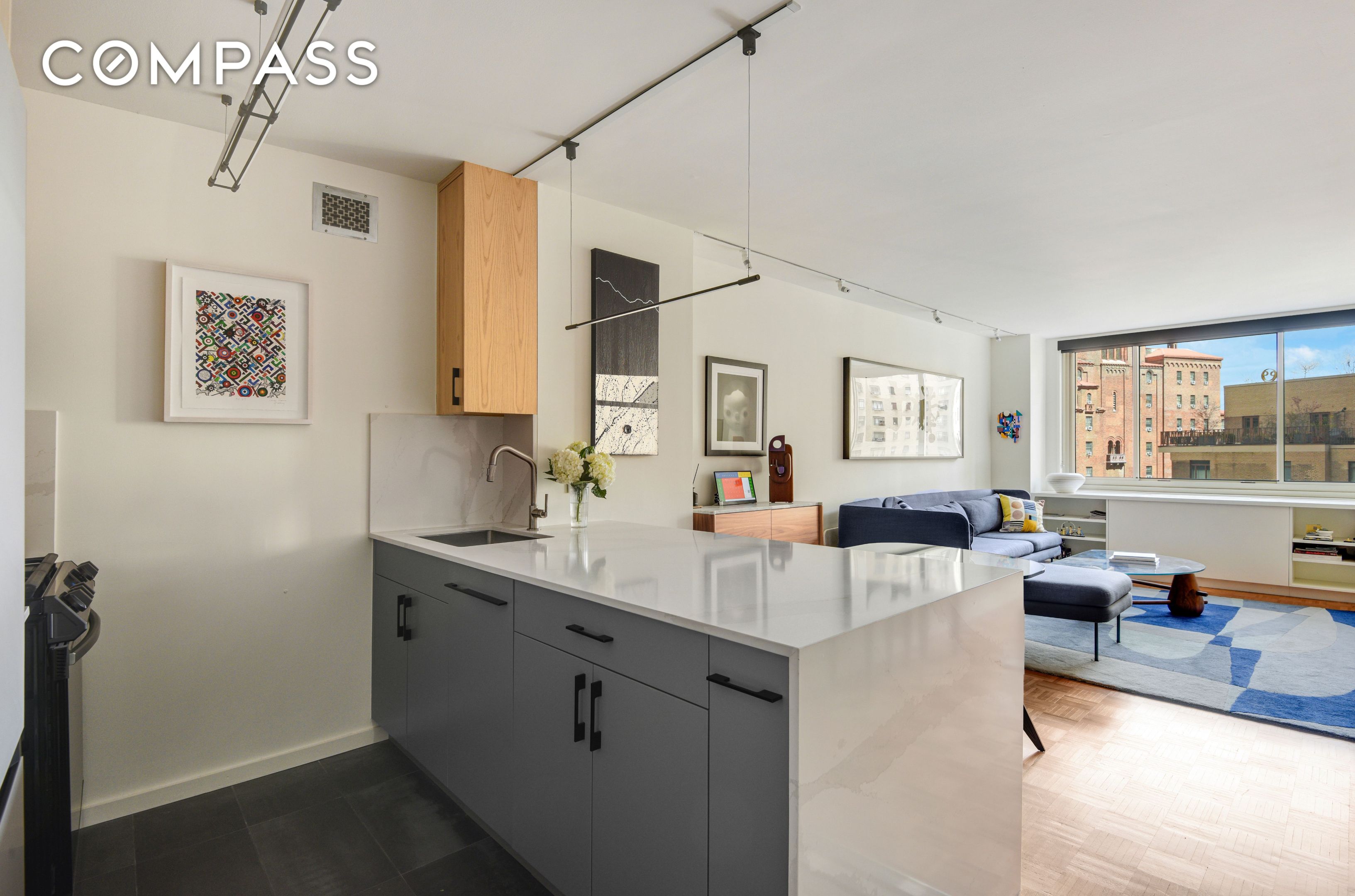 30 W 63rd Street 11V