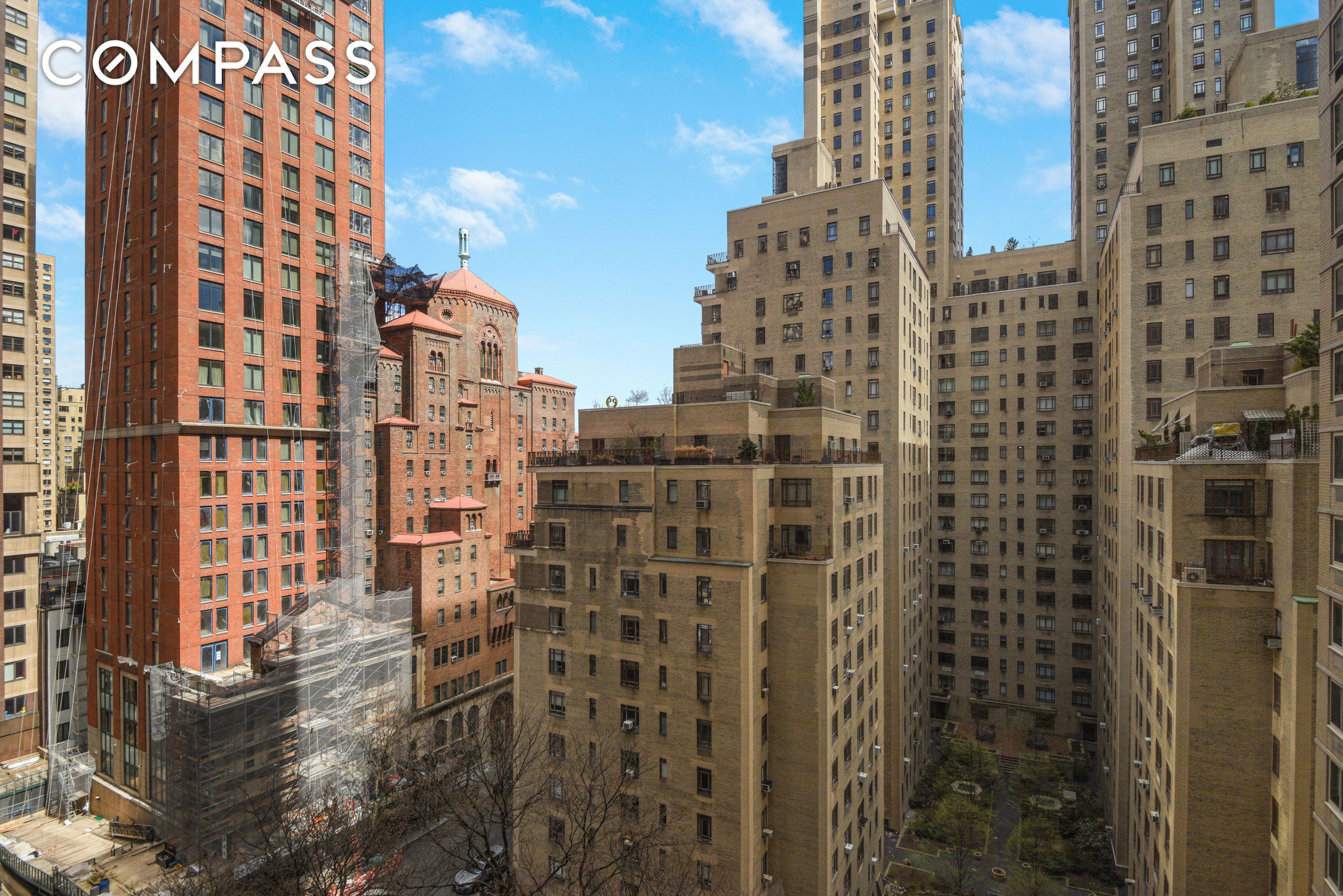 30 W 63rd Street 11V