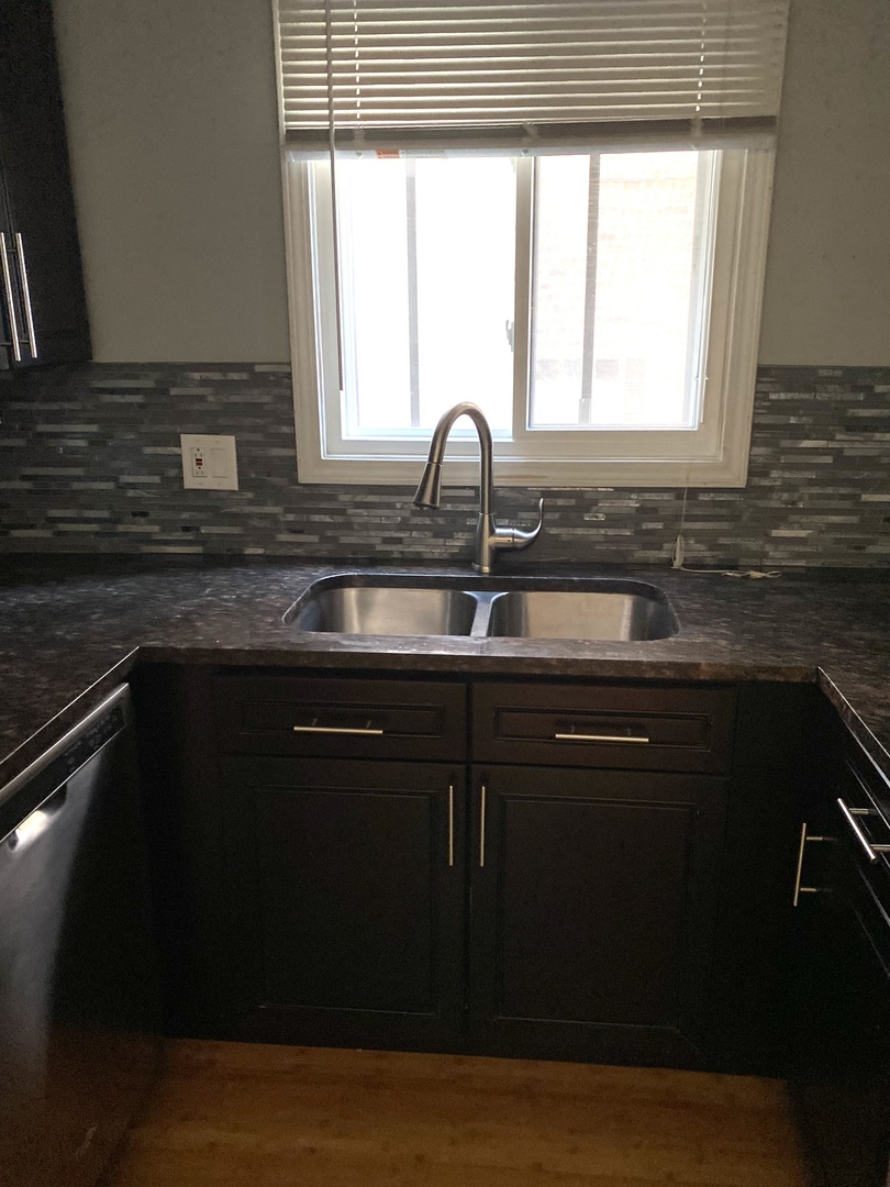 3642 W 119th Street Unit: 104