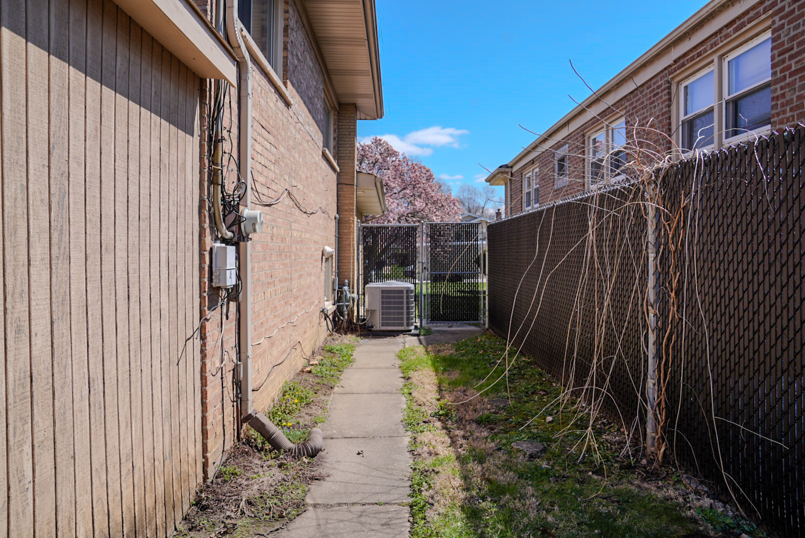 14404 Ingleside Avenue