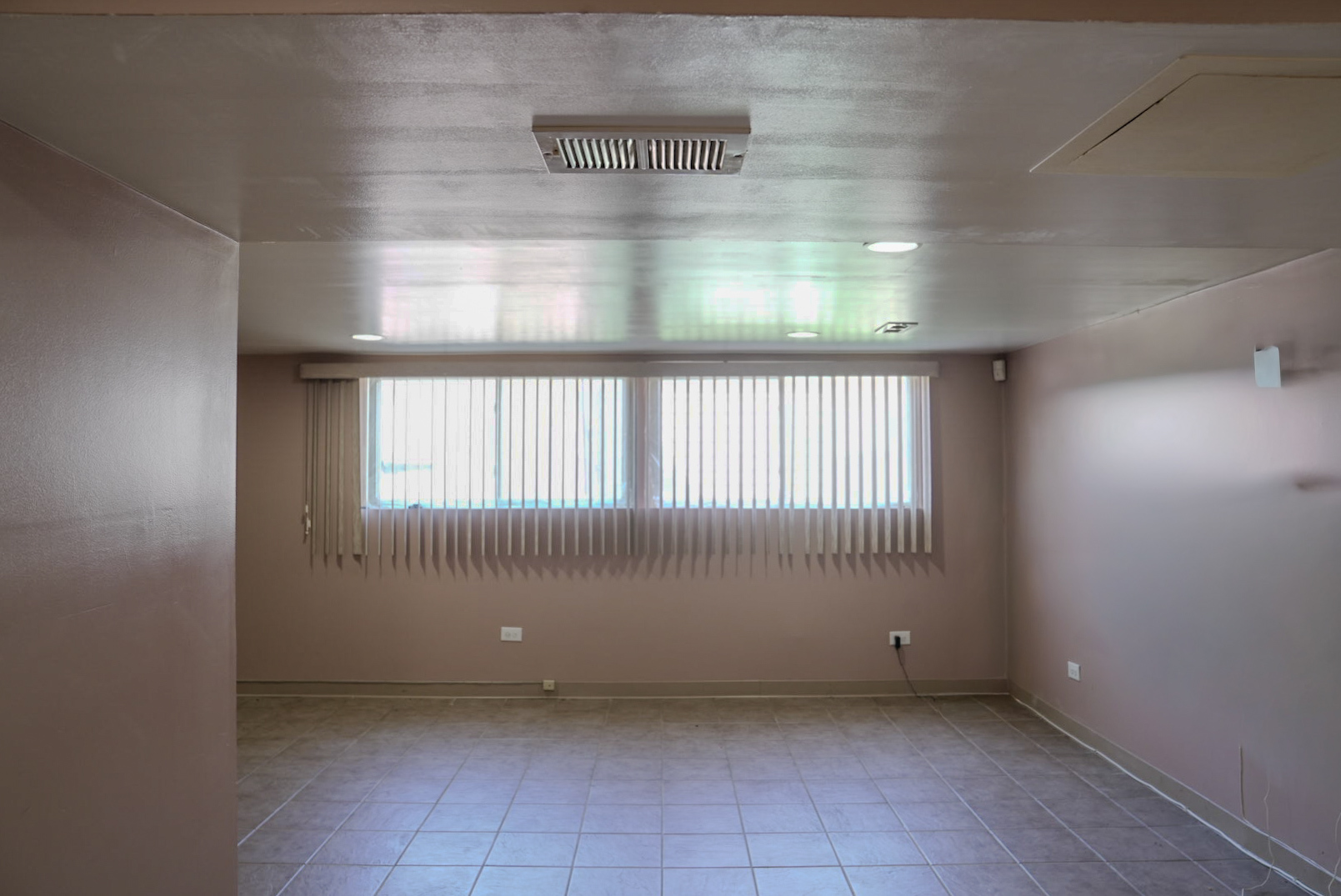 14404 Ingleside Avenue