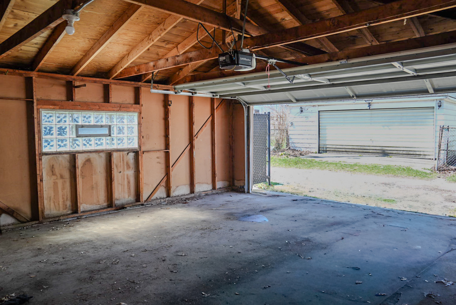 14404 Ingleside Avenue