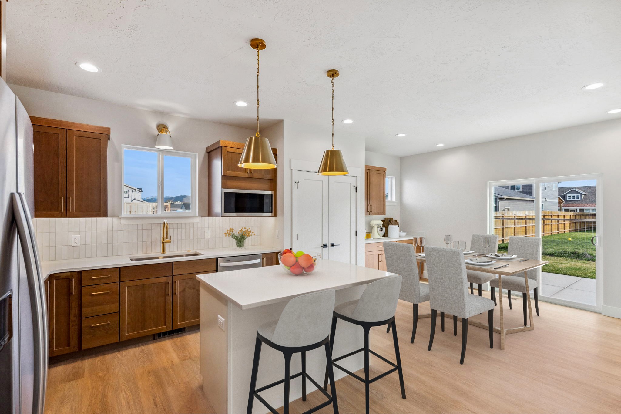 5415 Remington Drive