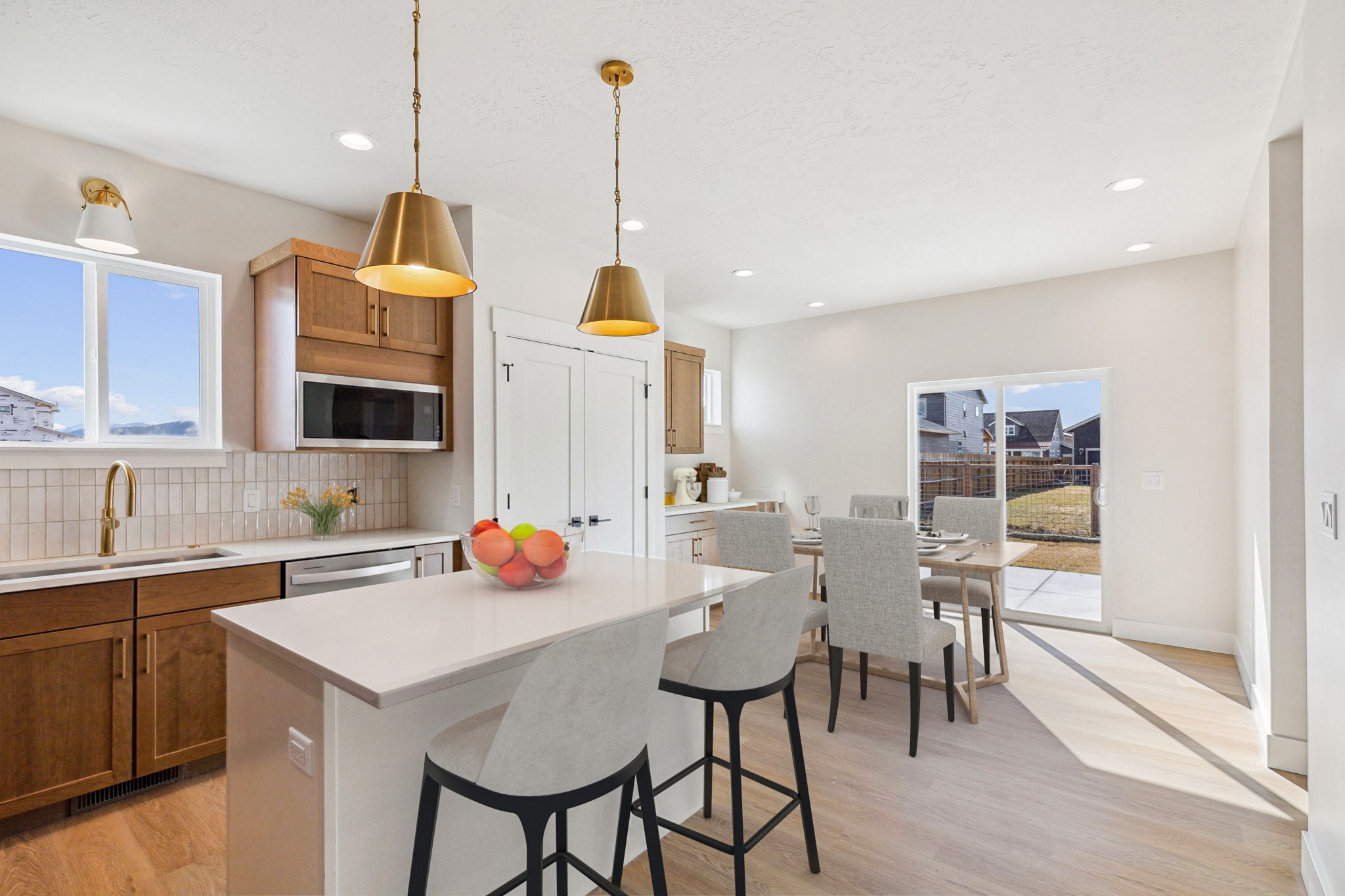 5415 Remington Drive