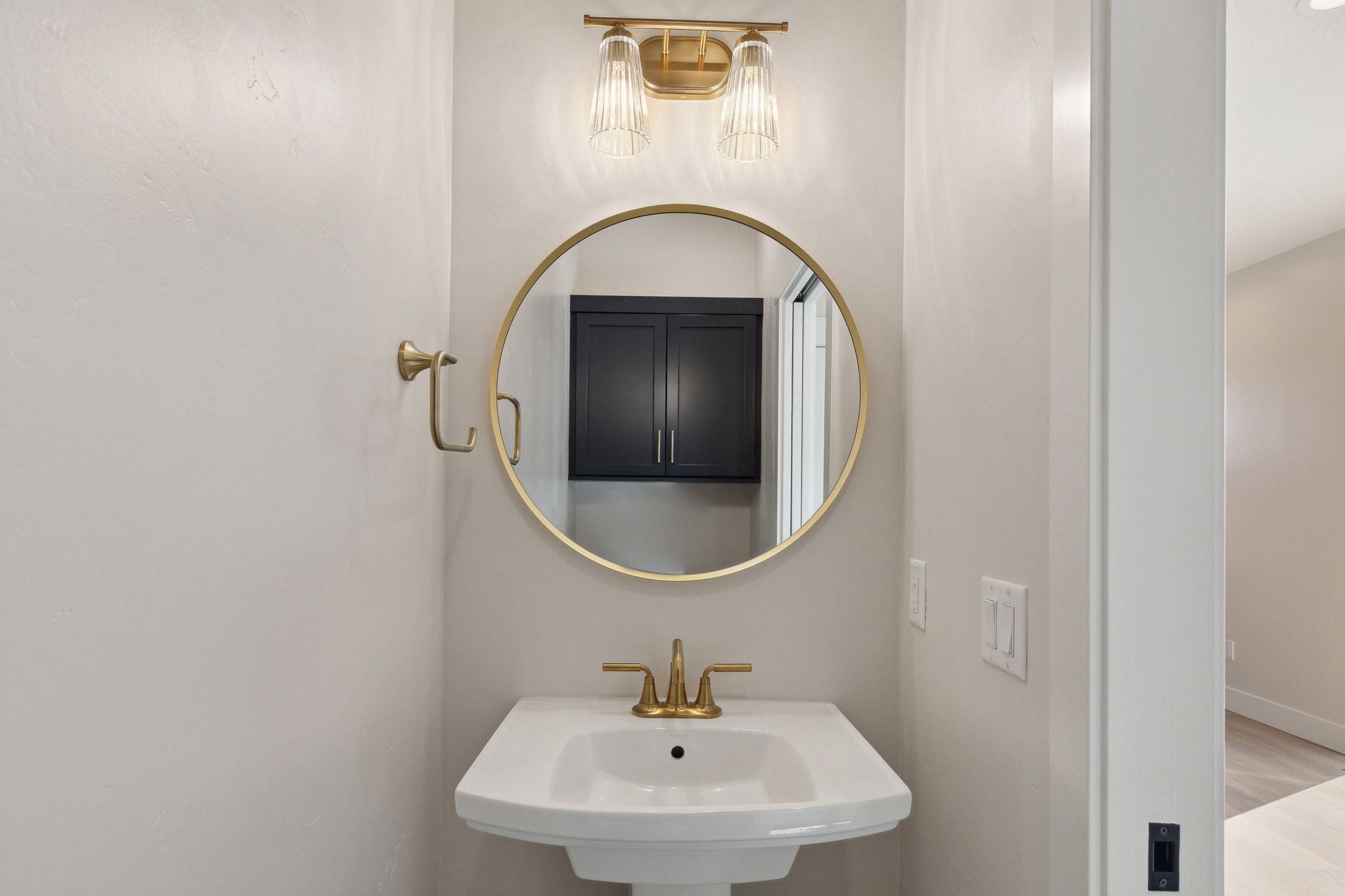 5415 Remington Drive