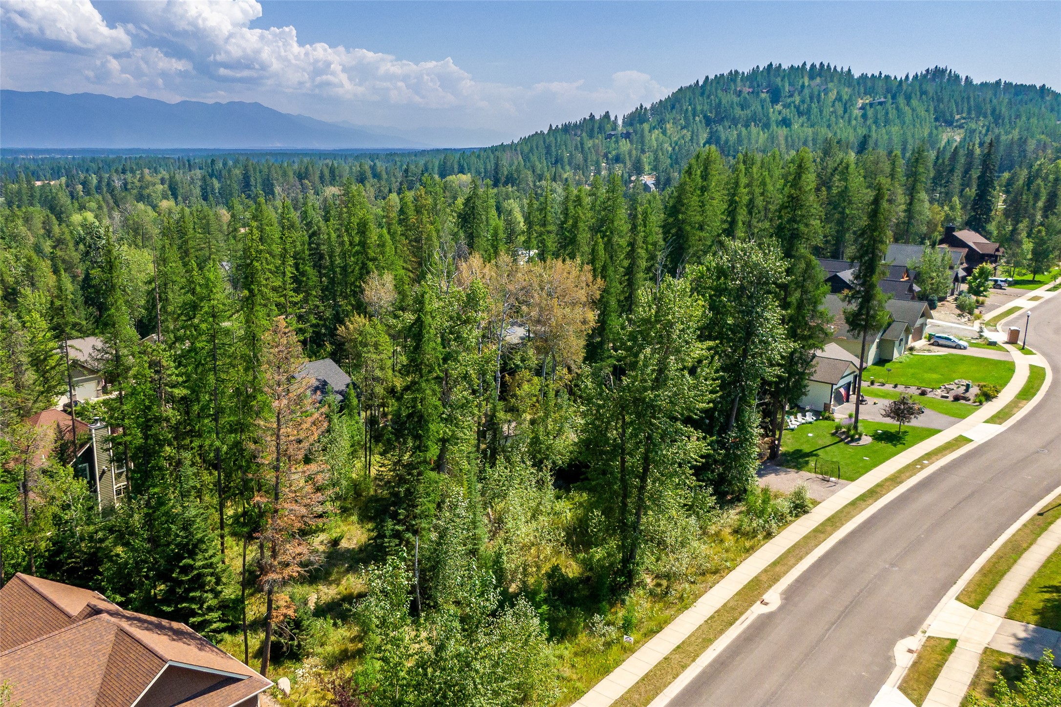 1041 Meadowlark Lane