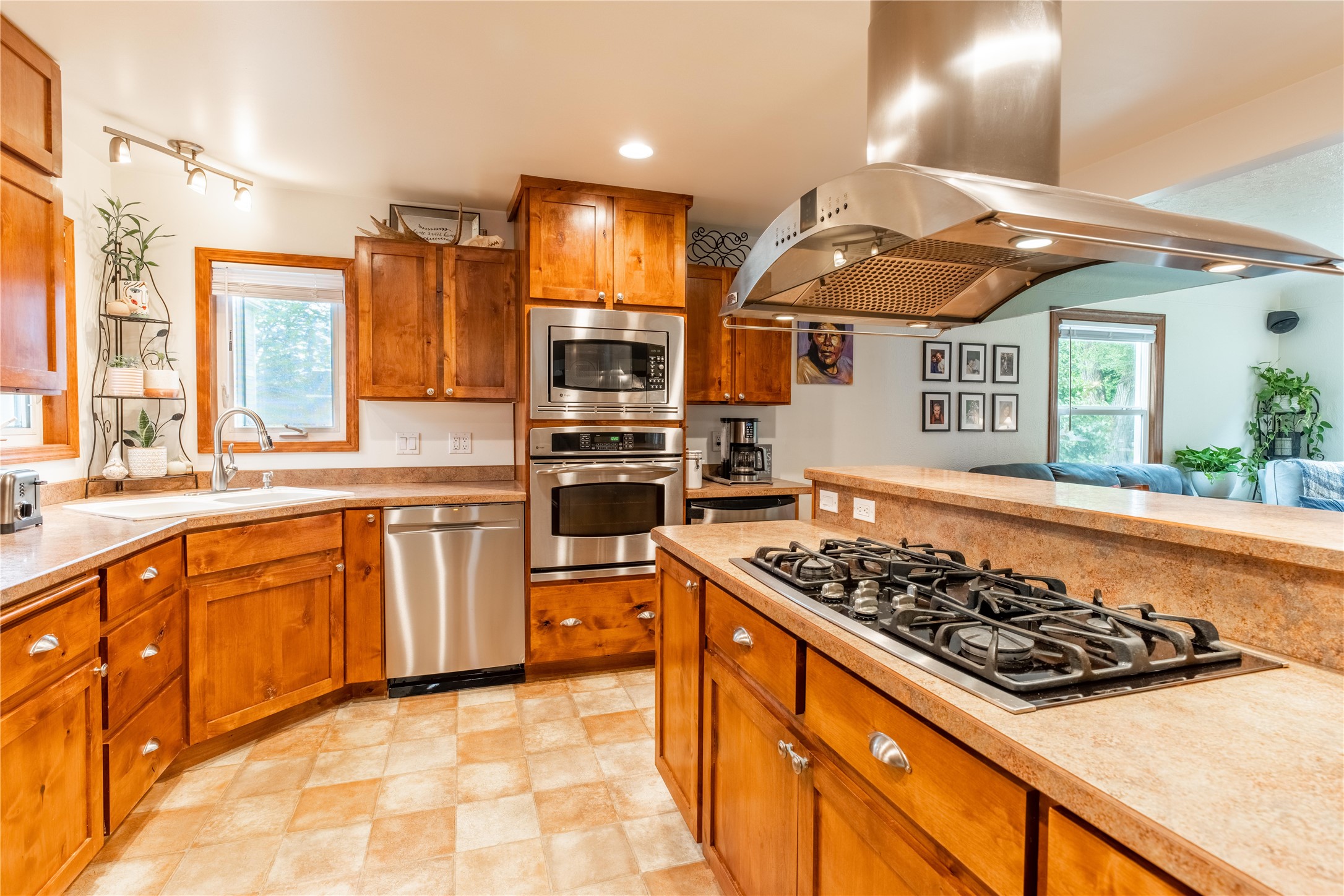 1706/1710 S 13th Street W