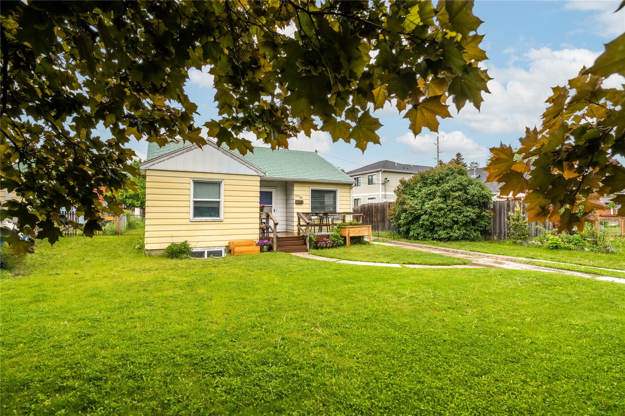 1706/1710 S 13th Street W