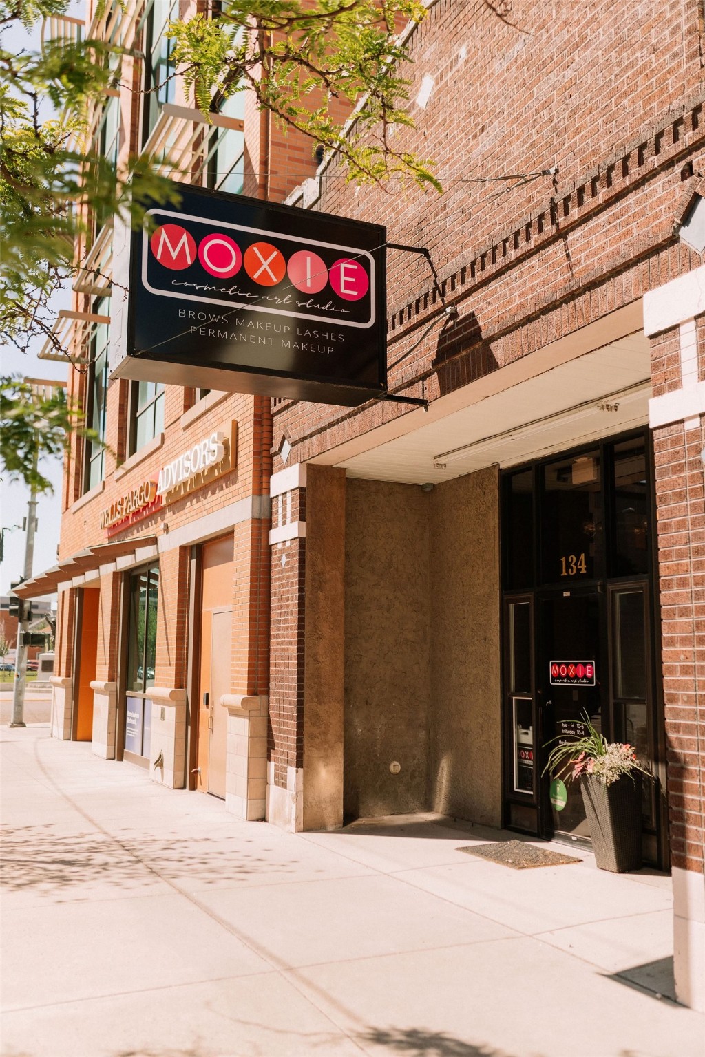 134 W Broadway Street