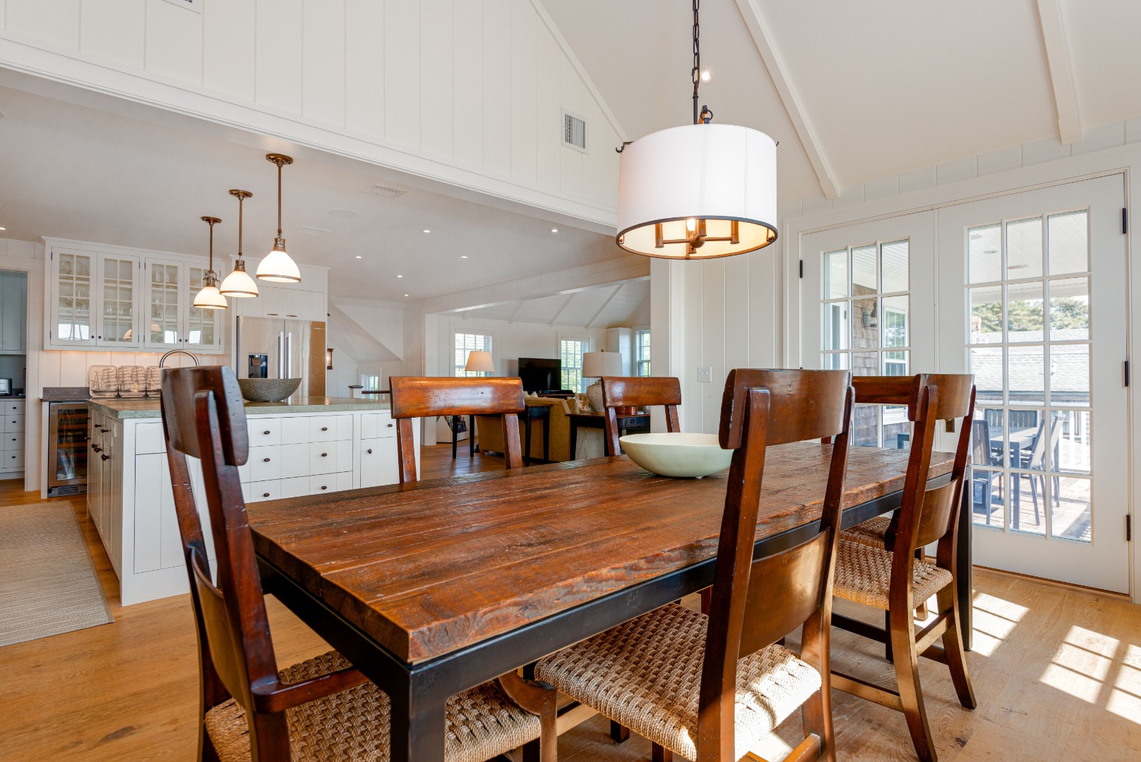18 Creek Lane