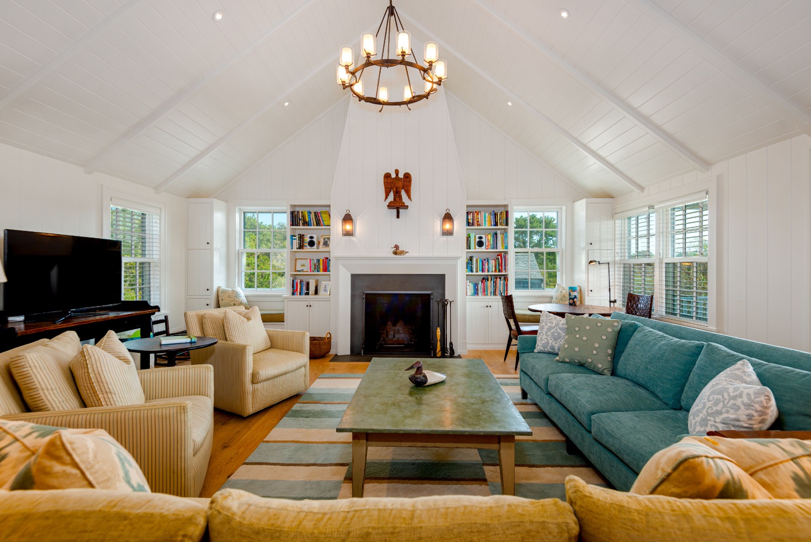 18 Creek Lane