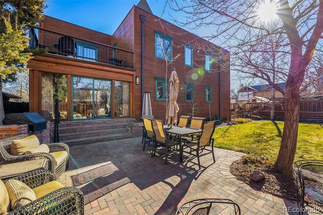 625 Grape Street
