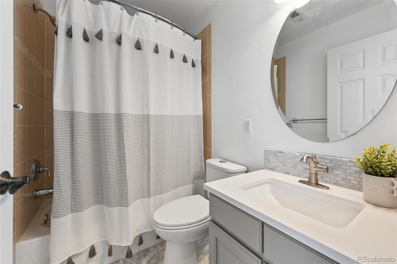 22199 E Costilla Drive