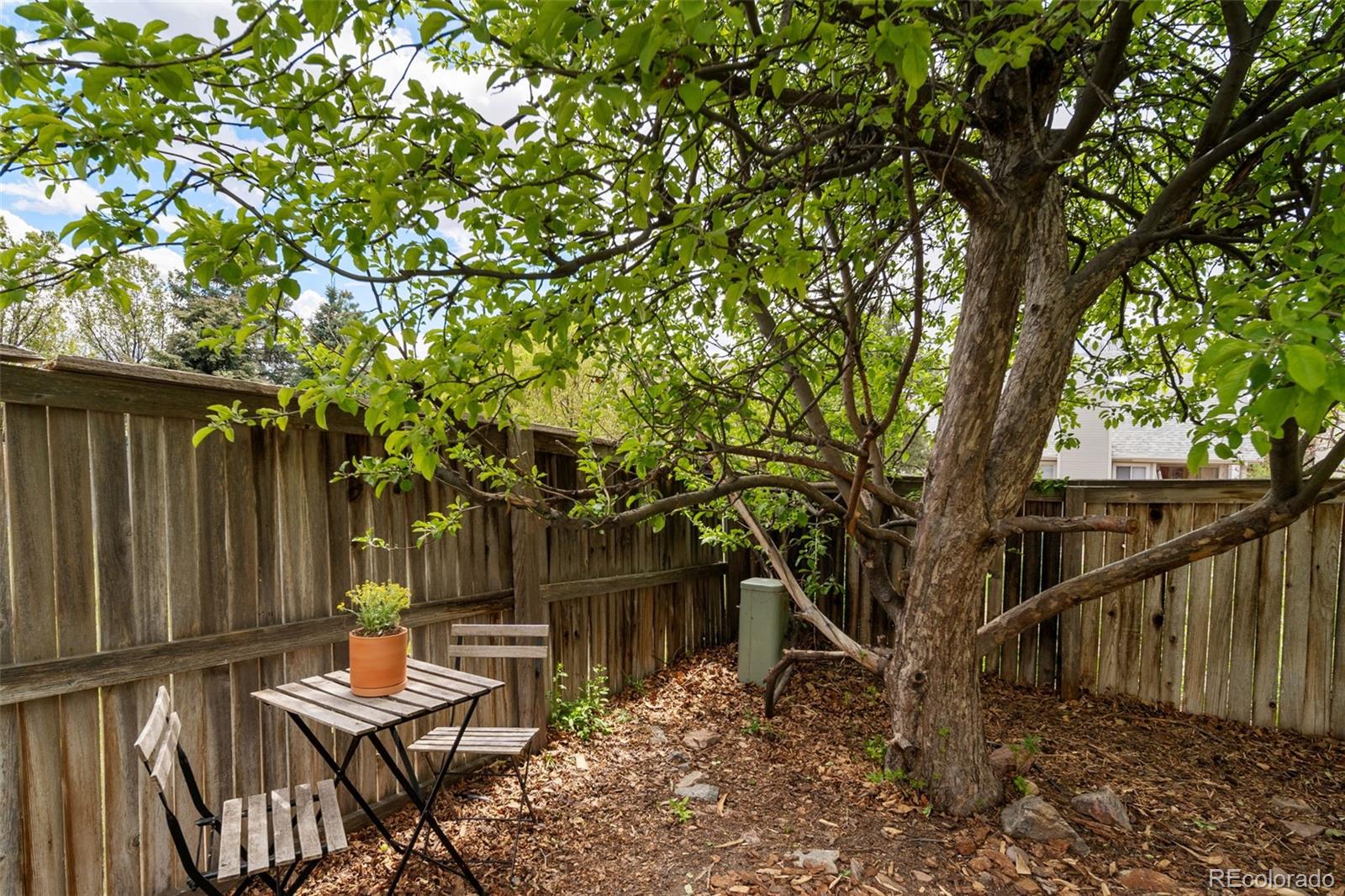 7072 Palisade Drive