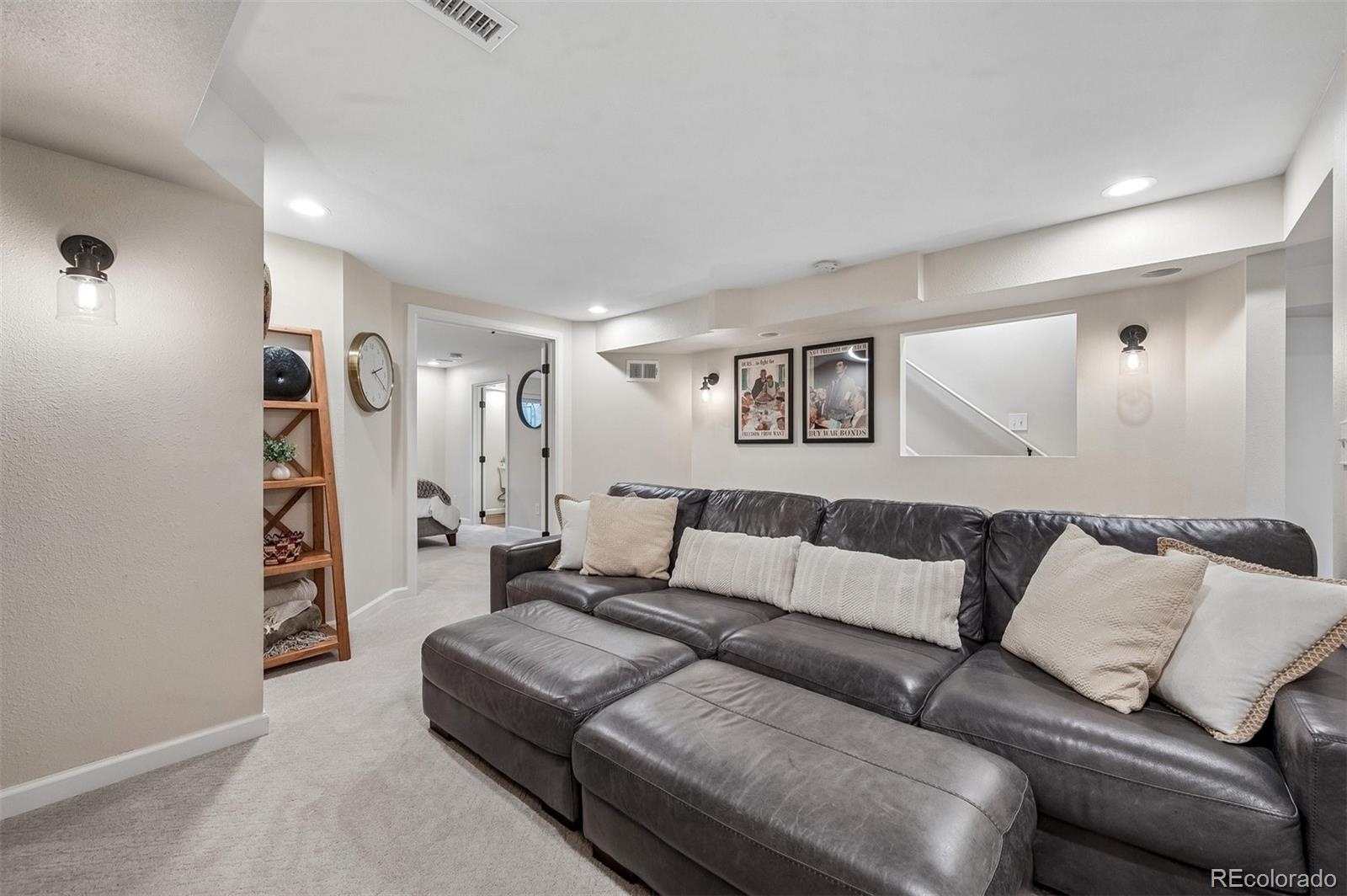 335 Wessex Circle