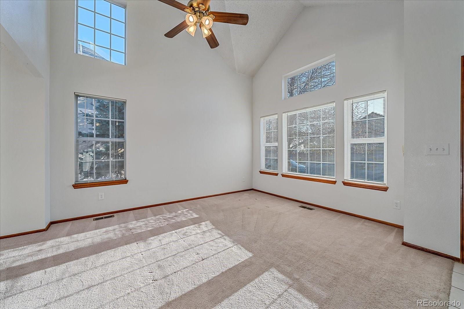 4776 N Wildflowers Way