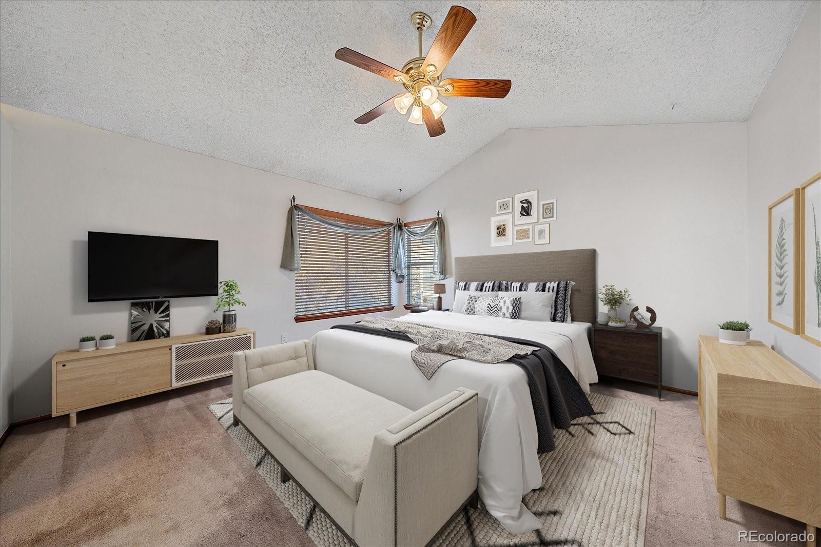 4776 N Wildflowers Way