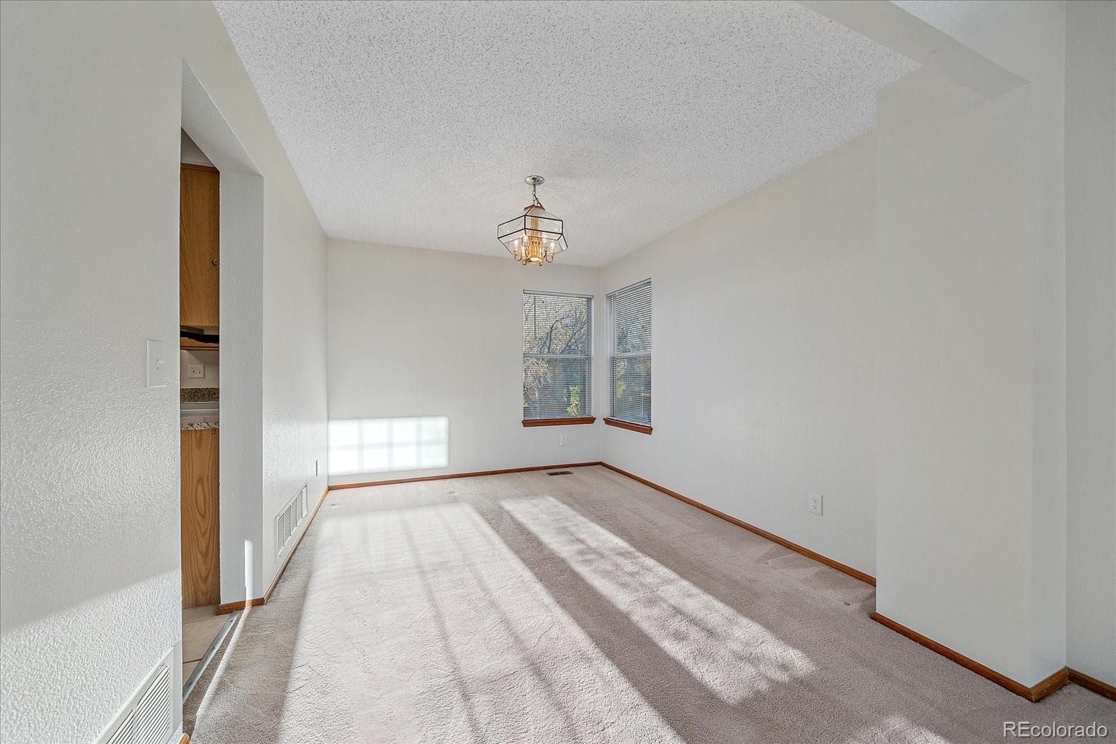 4776 N Wildflowers Way