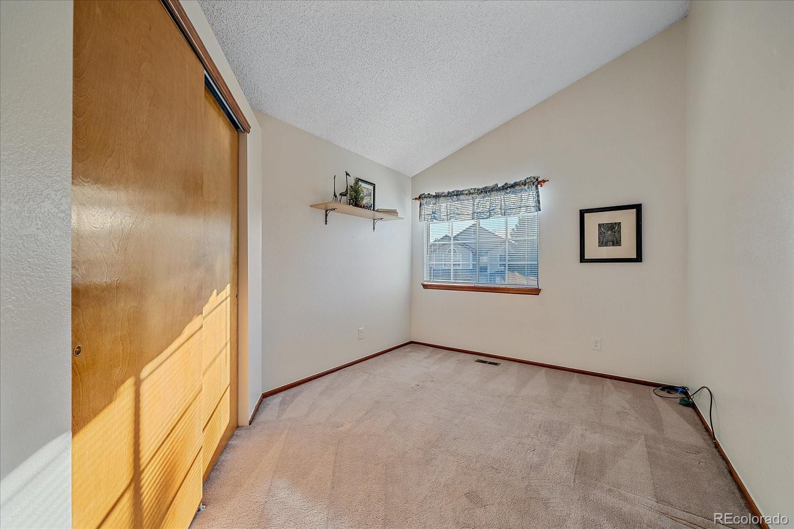 4776 N Wildflowers Way