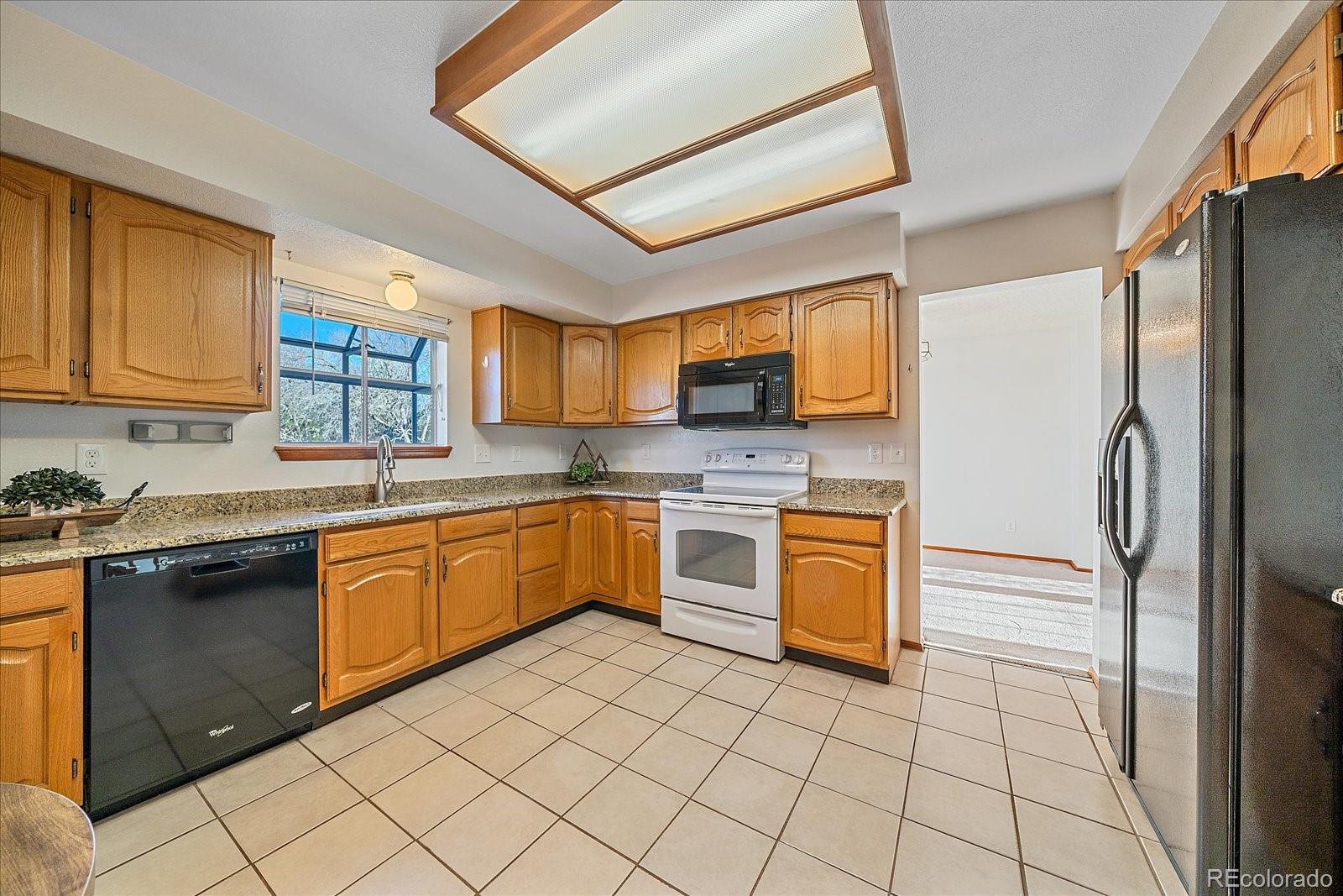 4776 N Wildflowers Way