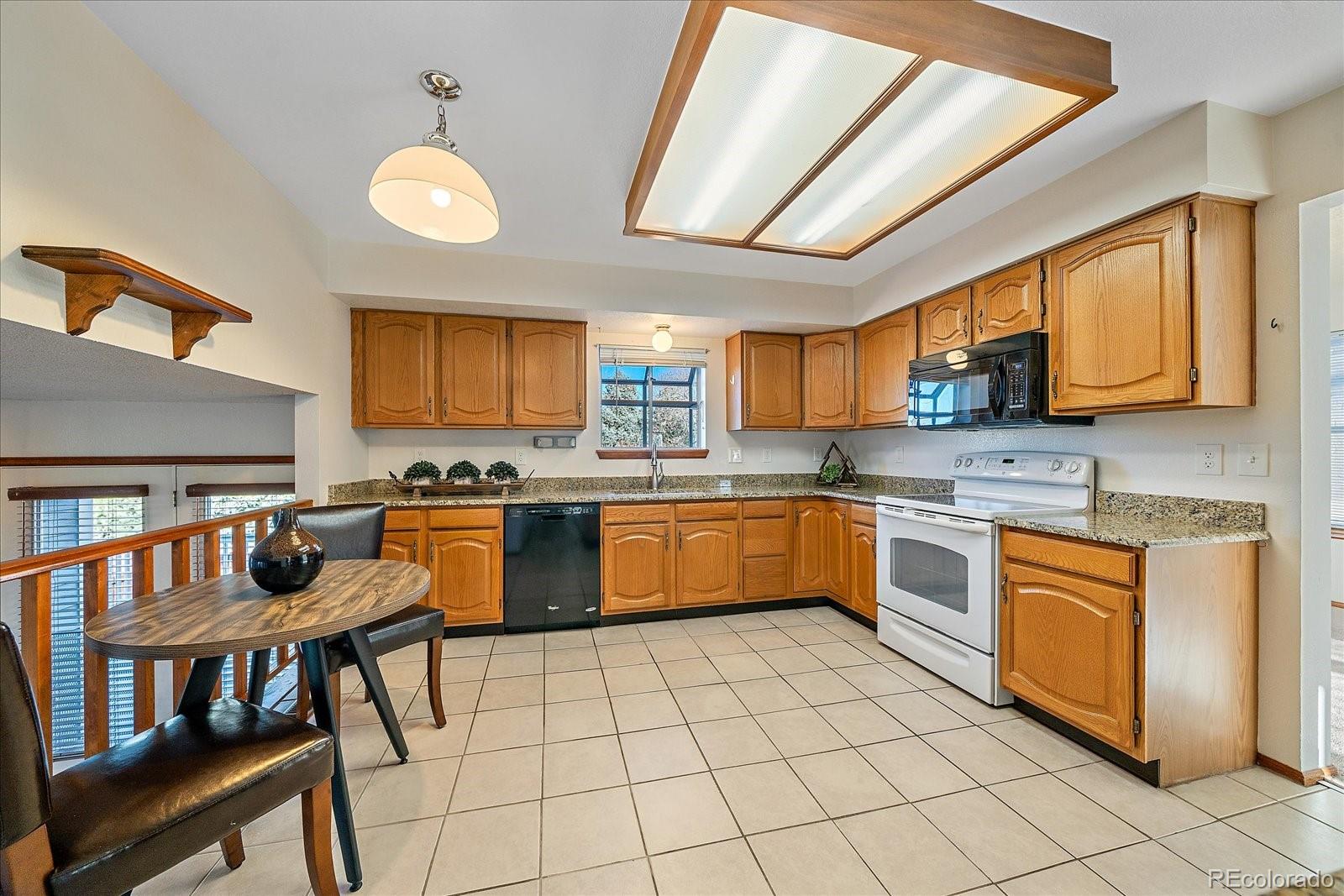 4776 N Wildflowers Way