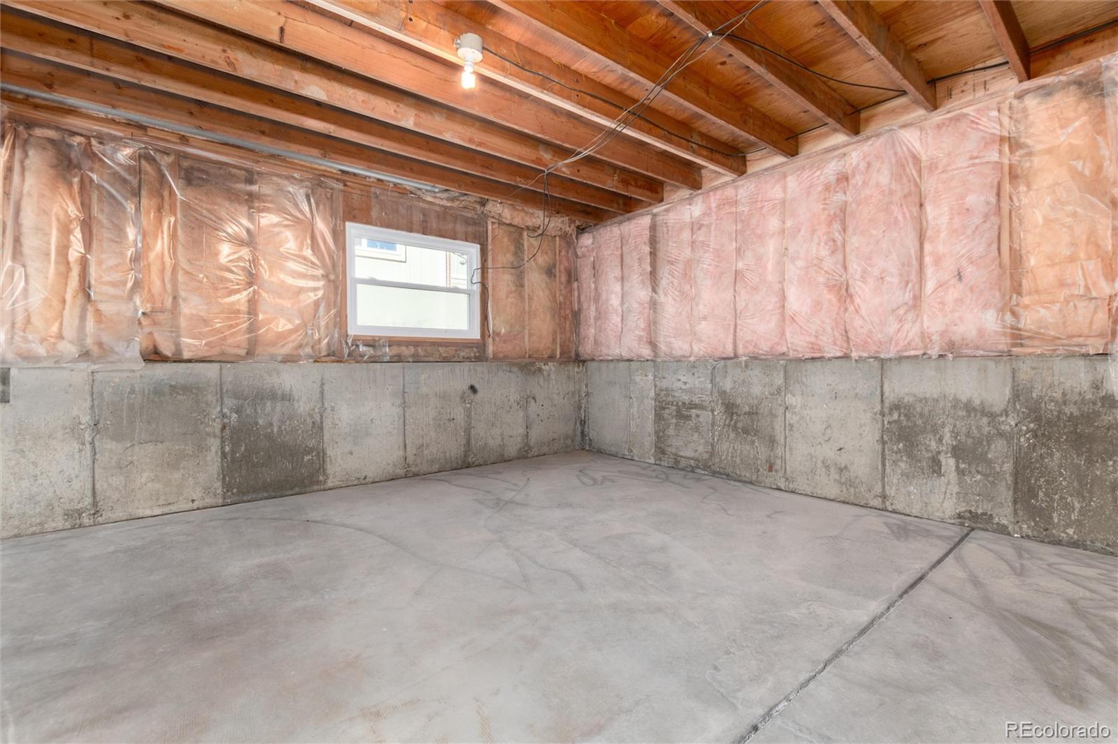 8824 W Ontario Avenue