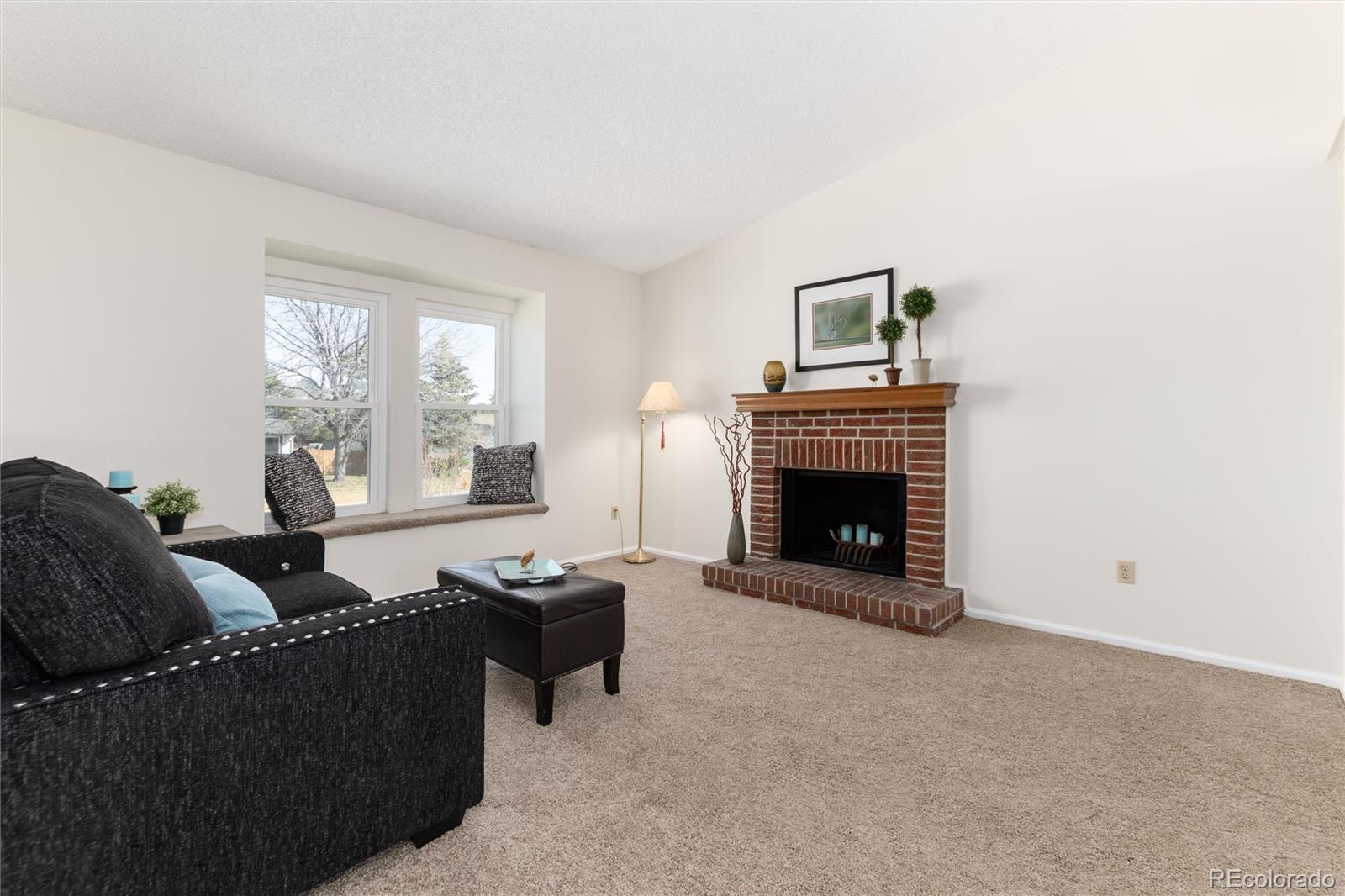 8824 W Ontario Avenue