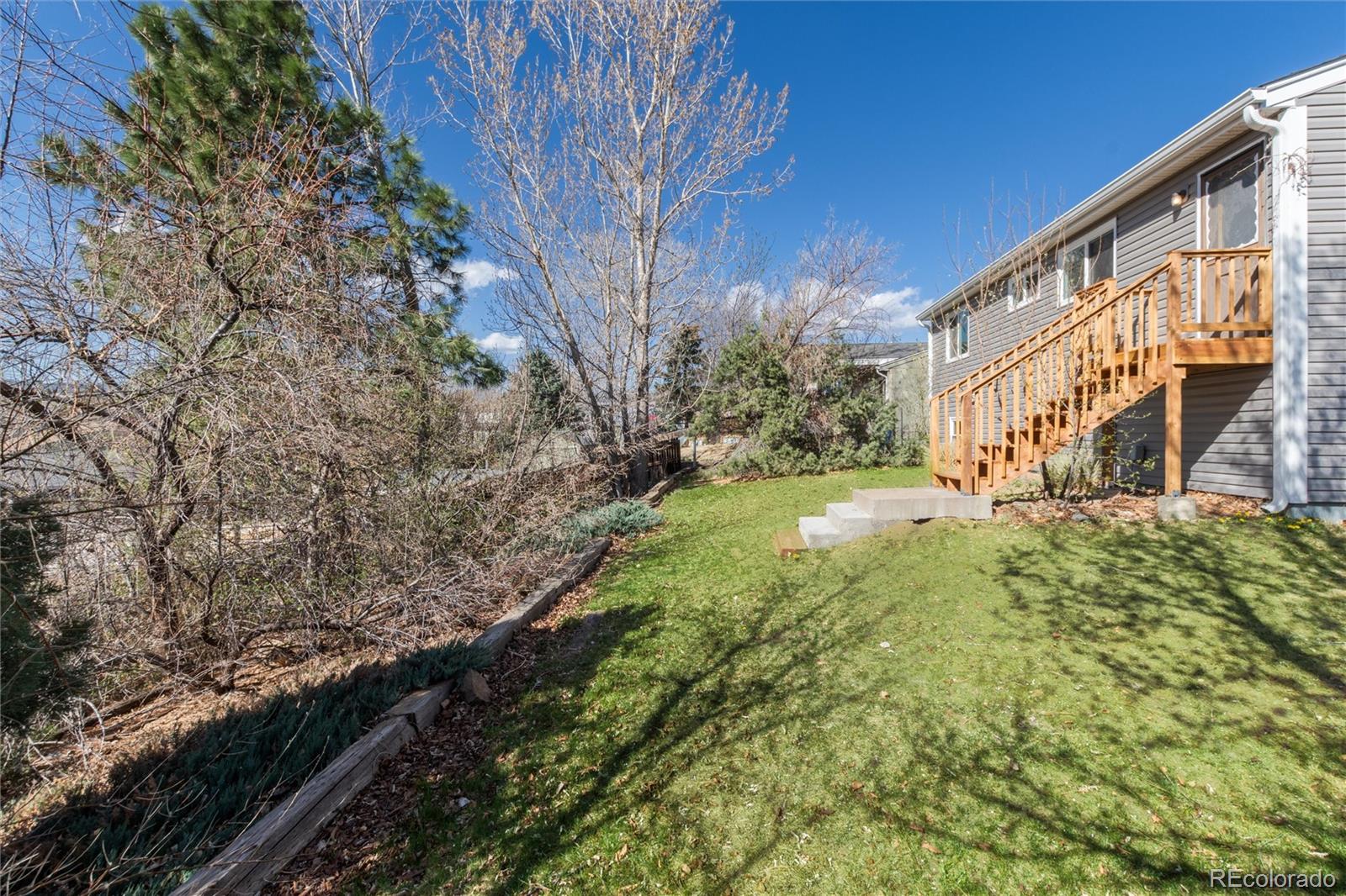 8824 W Ontario Avenue