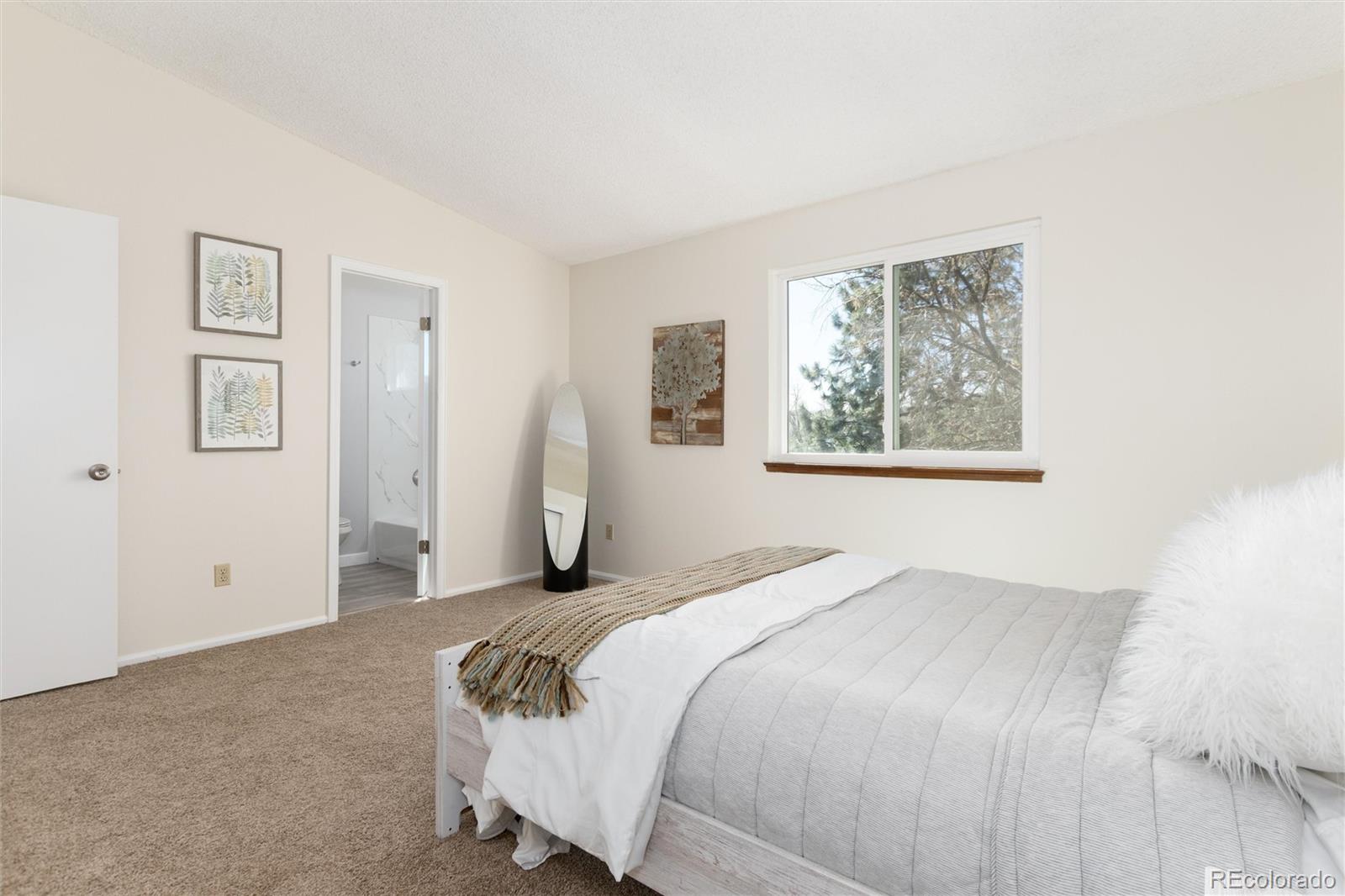 8824 W Ontario Avenue