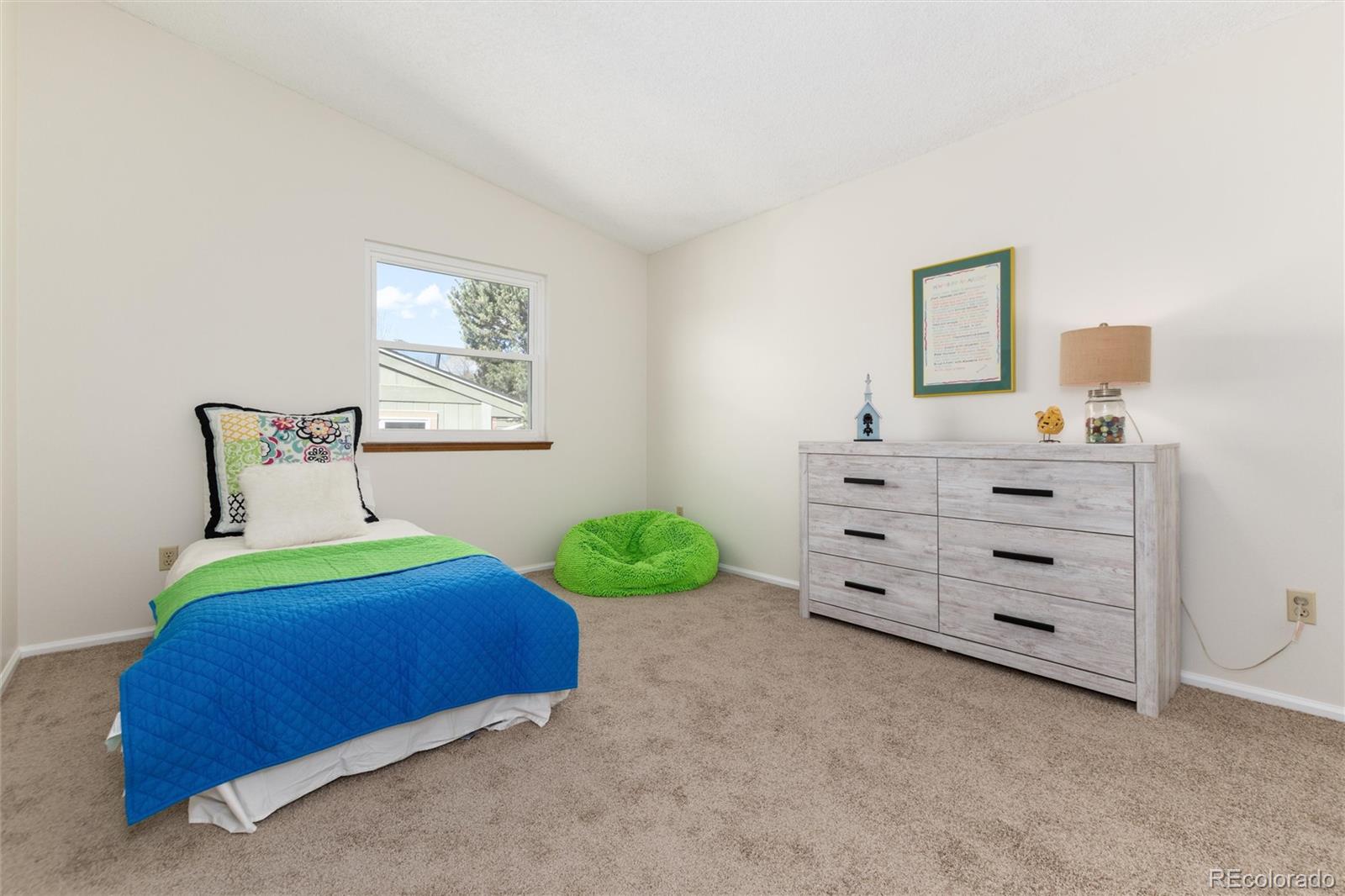 8824 W Ontario Avenue