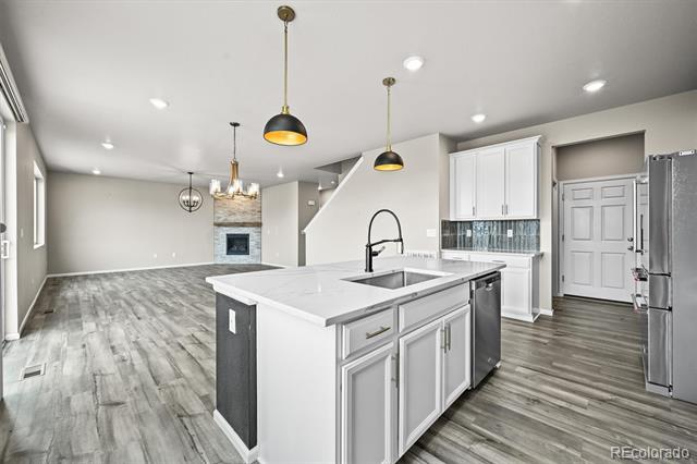 18221 House Finch Lane