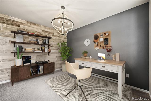 18221 House Finch Lane