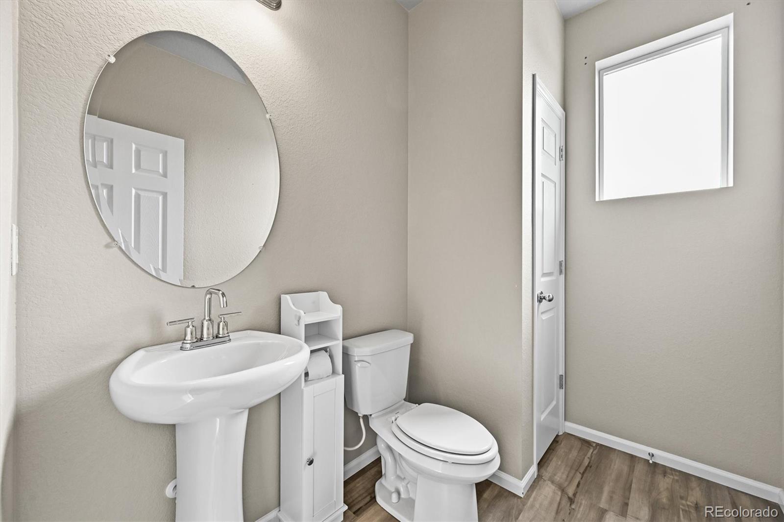 18221 House Finch Lane