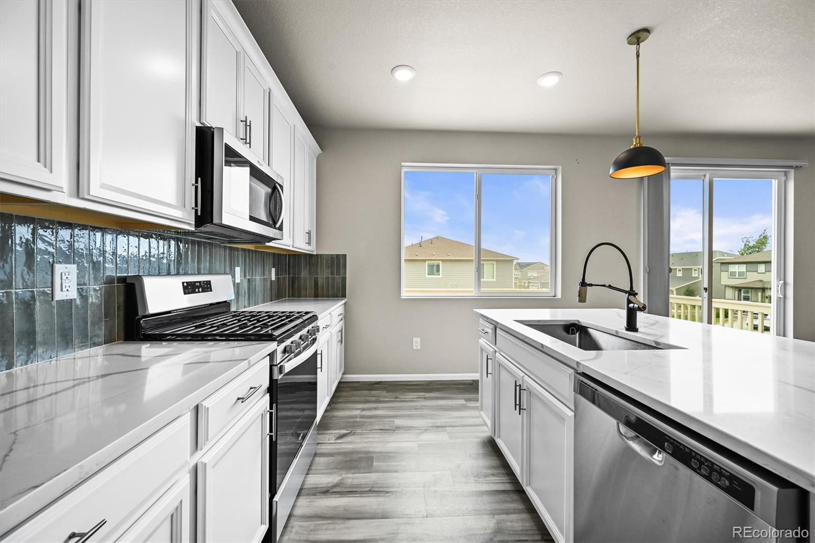 18221 House Finch Lane