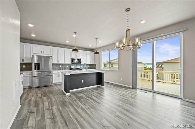 18221 House Finch Lane