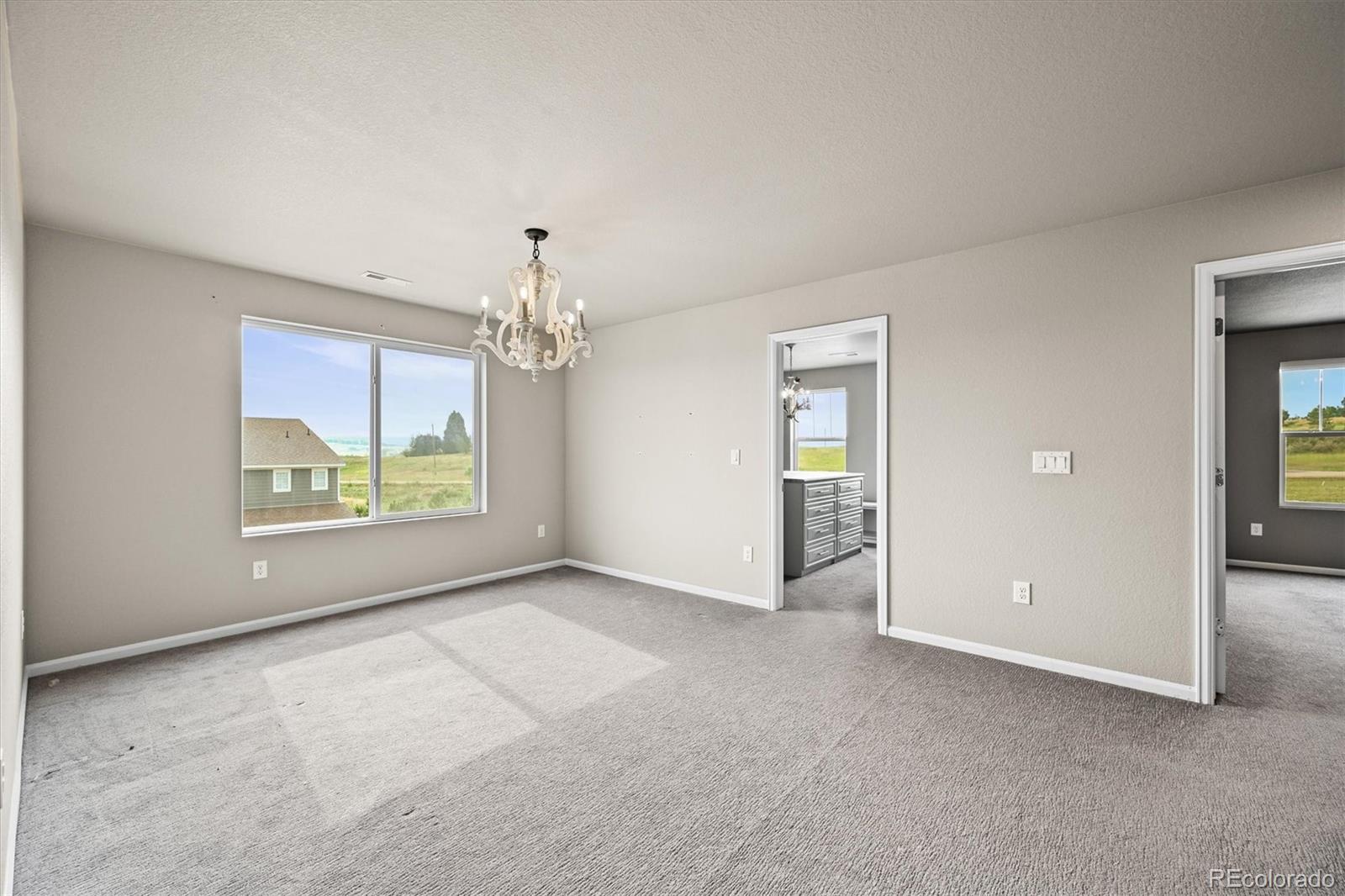 18221 House Finch Lane