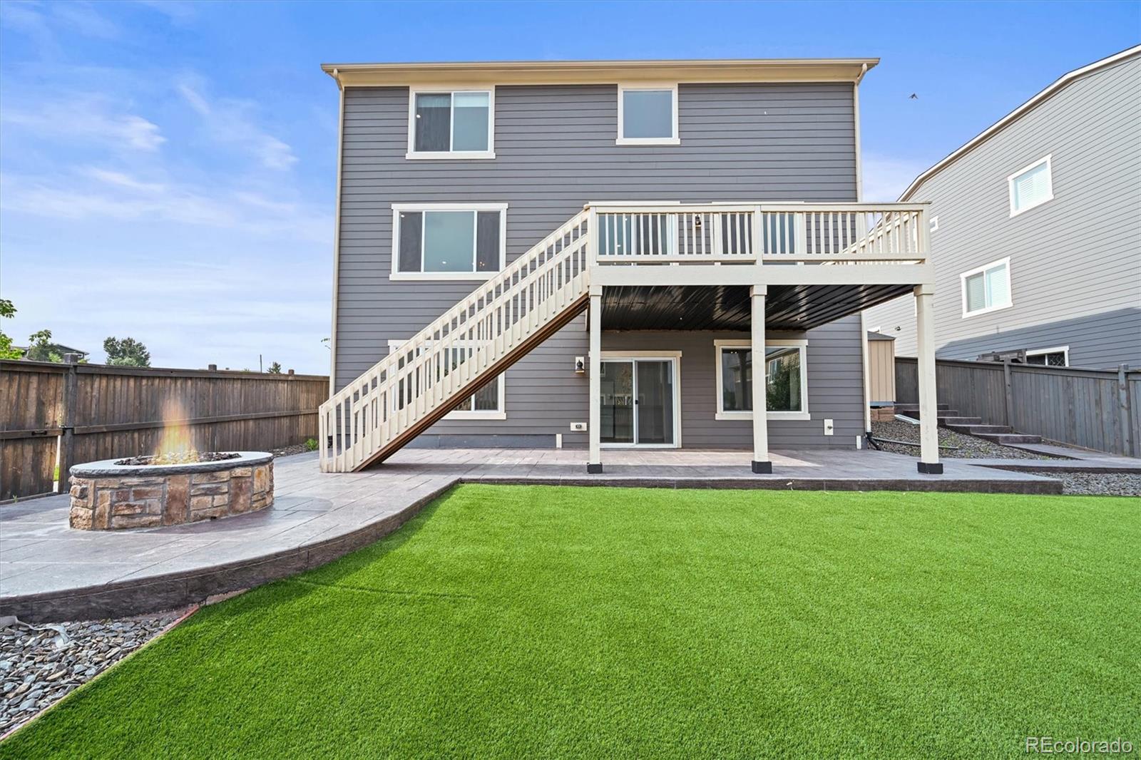 18221 House Finch Lane