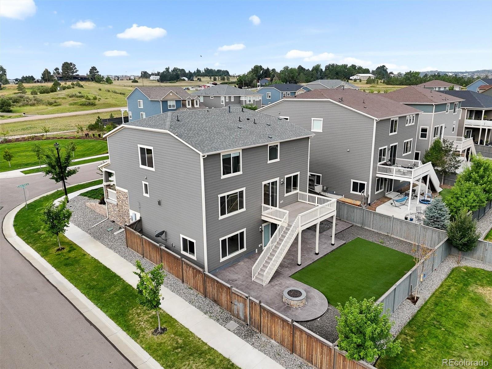 18221 House Finch Lane