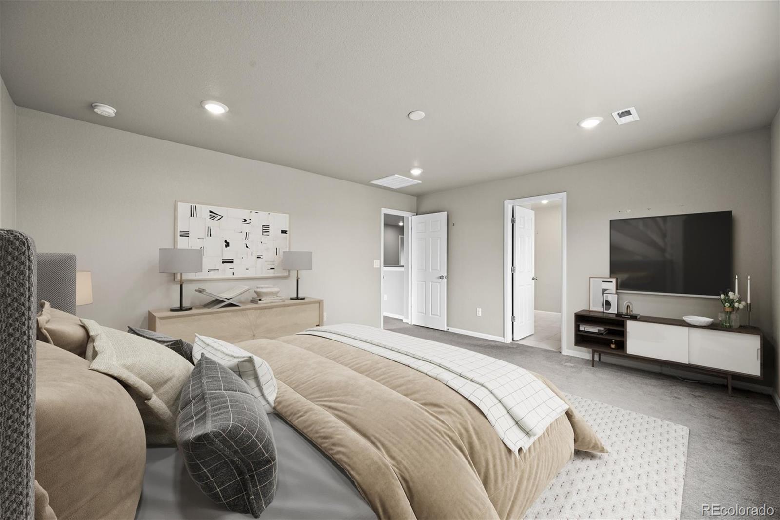 18221 House Finch Lane