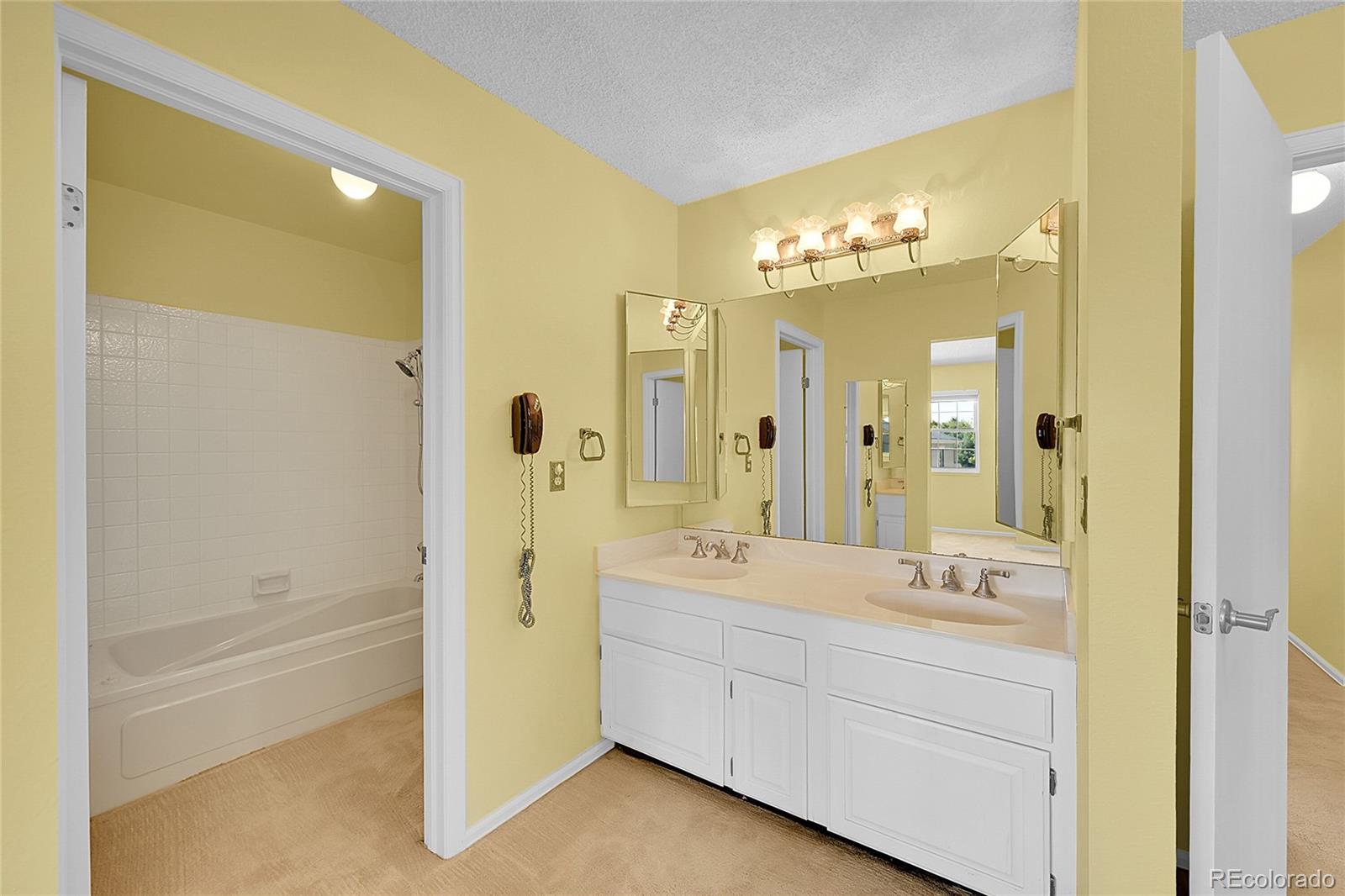 4850 S Ammons Street Unit: 948